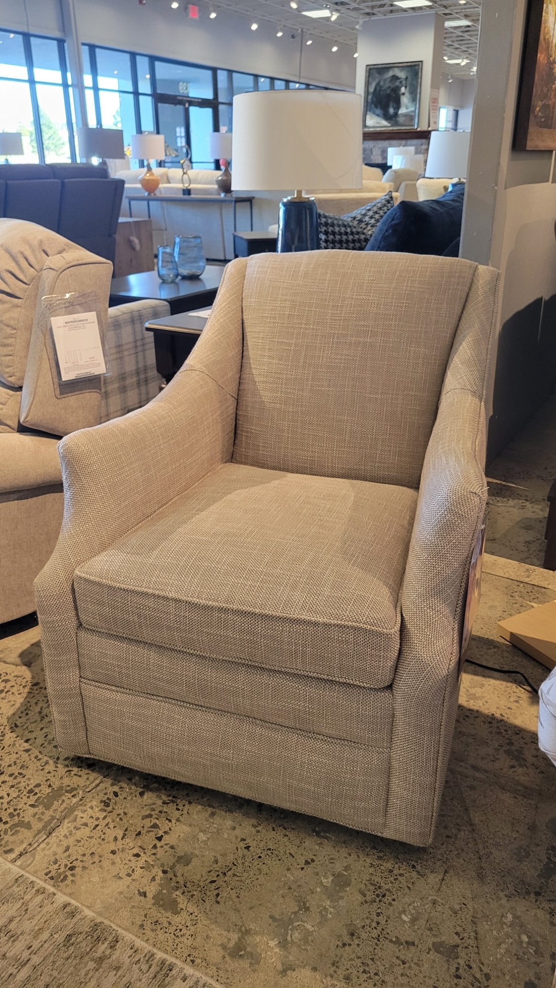 HF Custom Samm Swivel Chair – Closeout, Cleveland