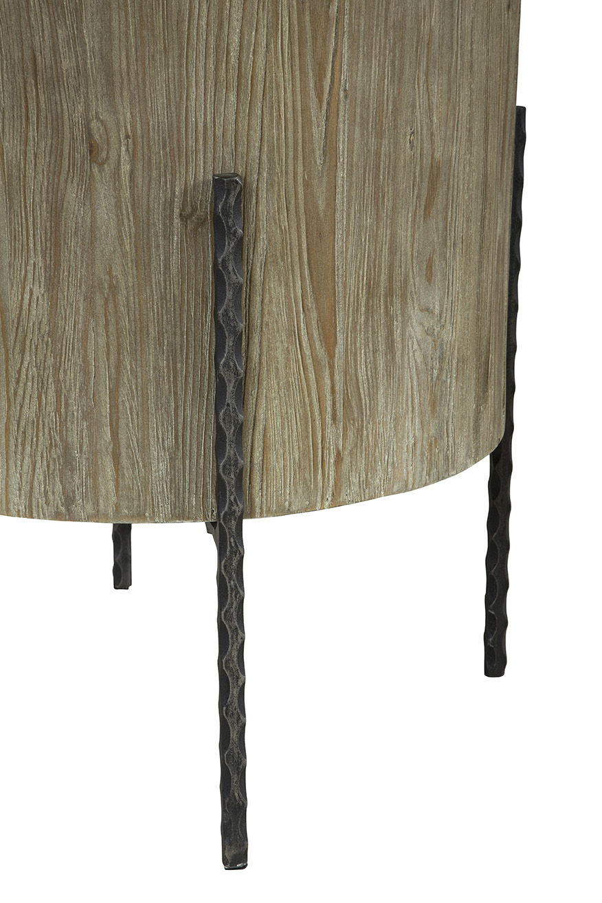 Williamsburg - Table