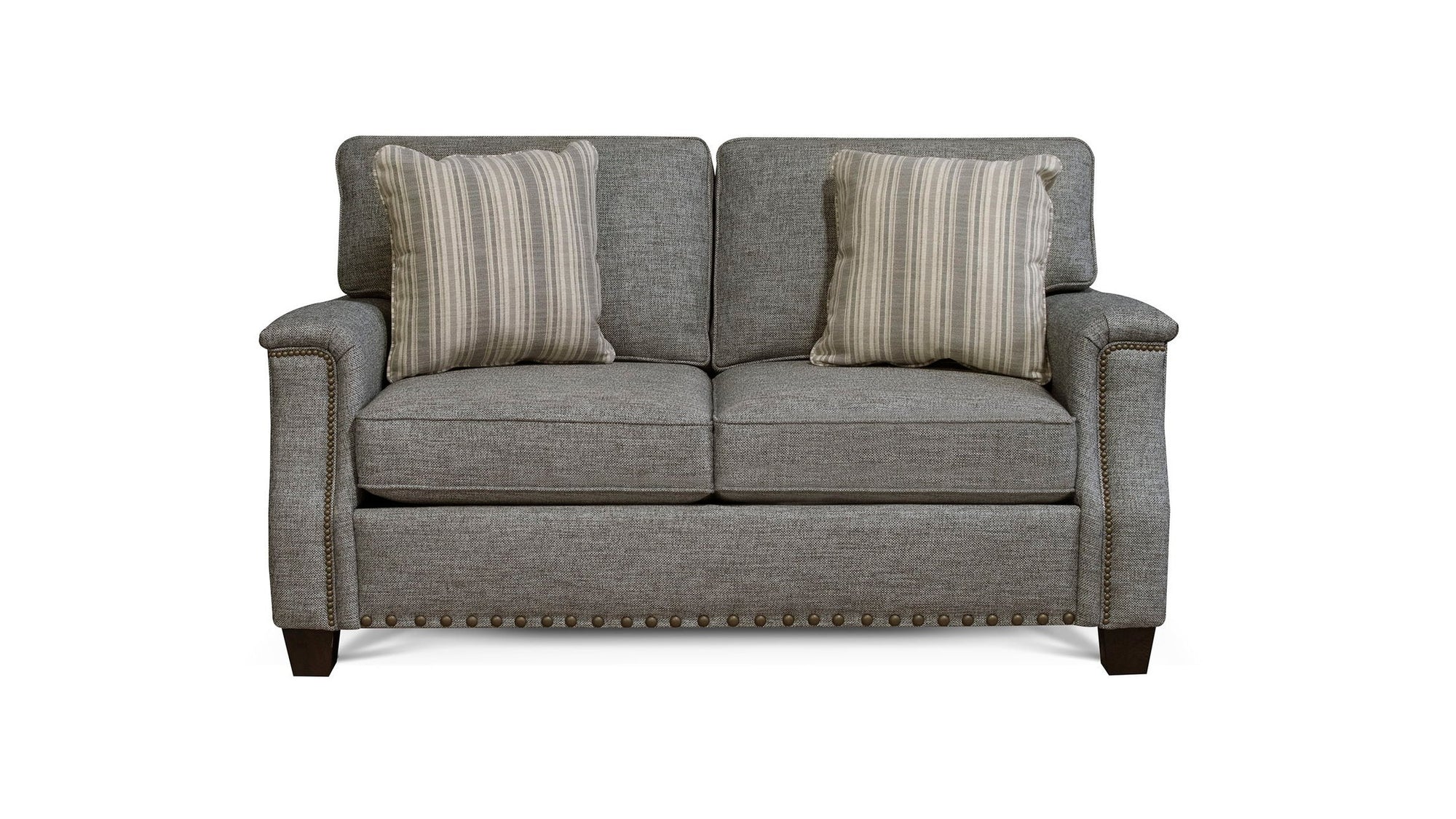 Salem - Loveseat With Nails