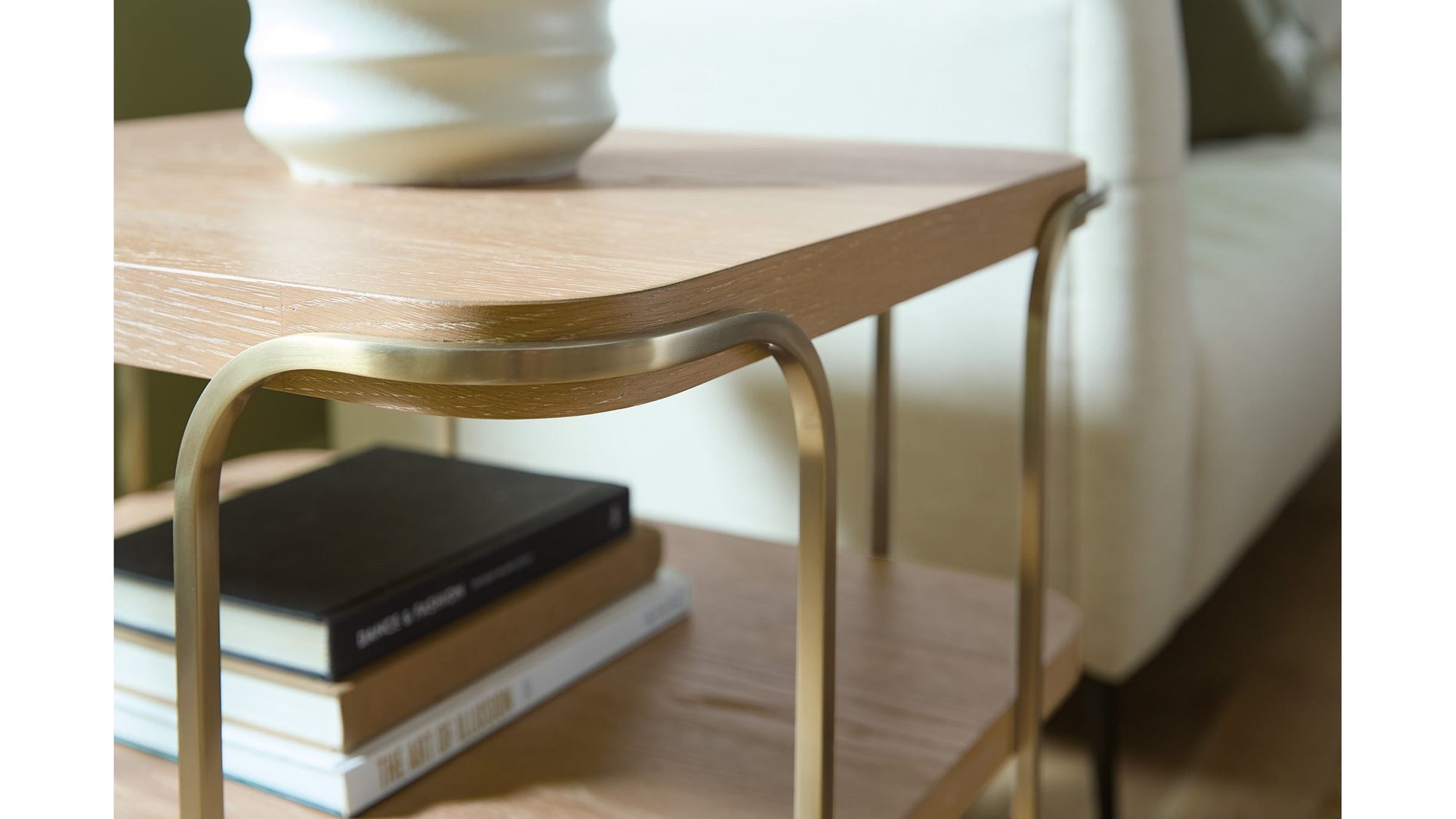 Banyon Bay - Table