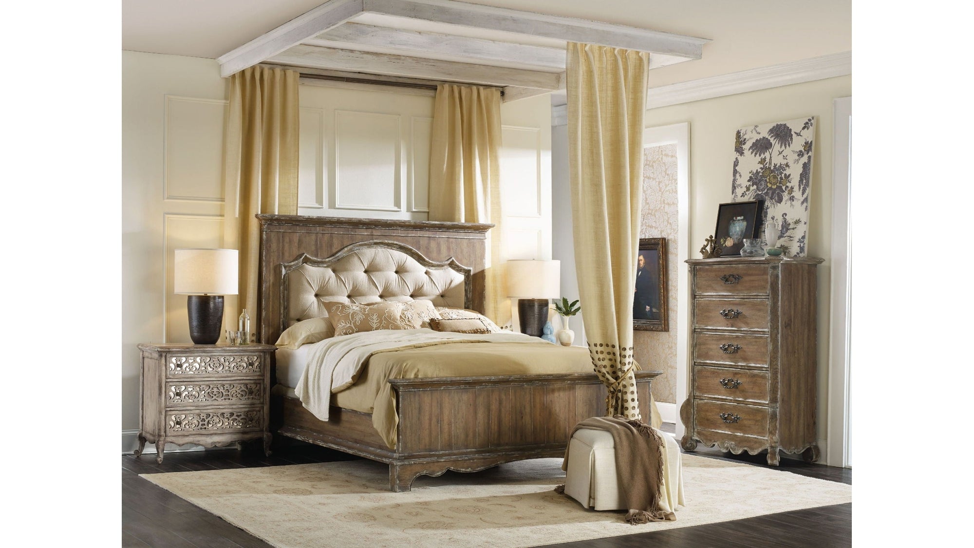Chatelet - Accent Chest