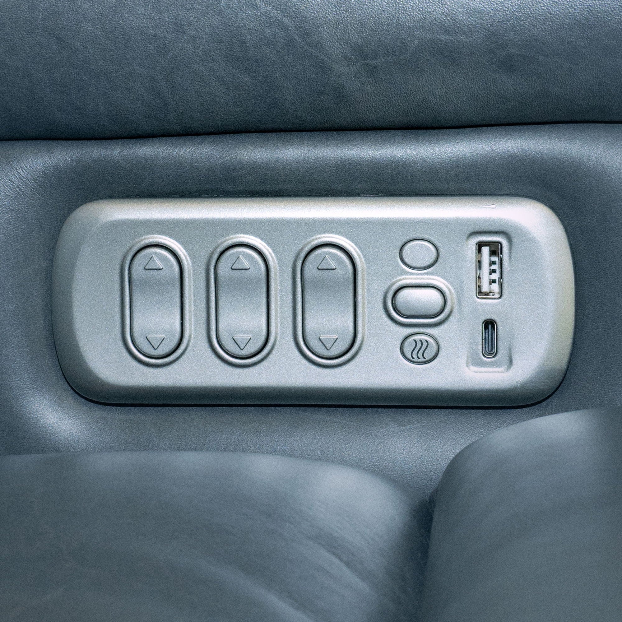 Oasis - Power Reclining Sofa With Power Headrests, Lumbar, Heat & Massage