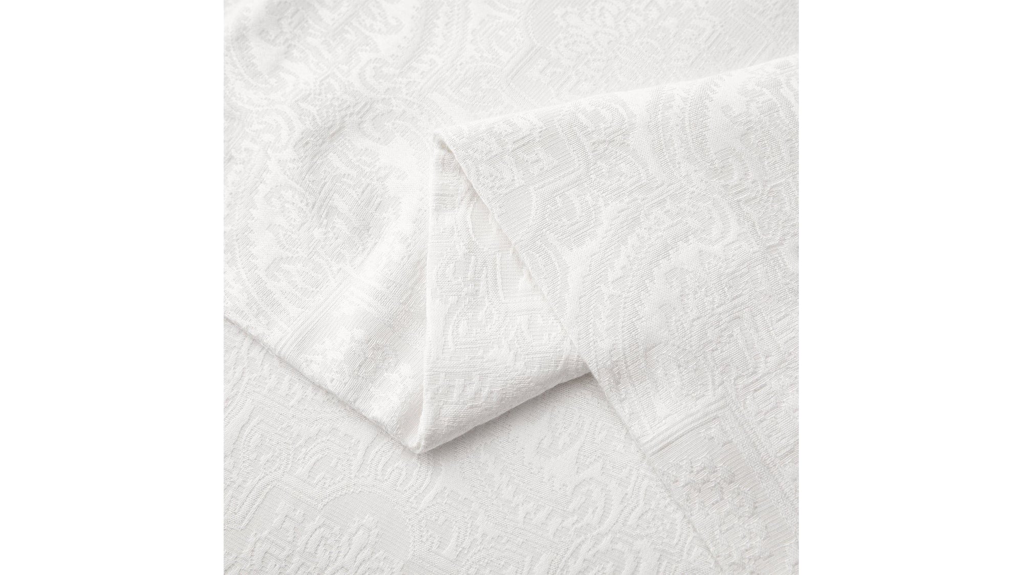 Liza White Matelasse - King Coverlet Set Set of 4 - White / Black
