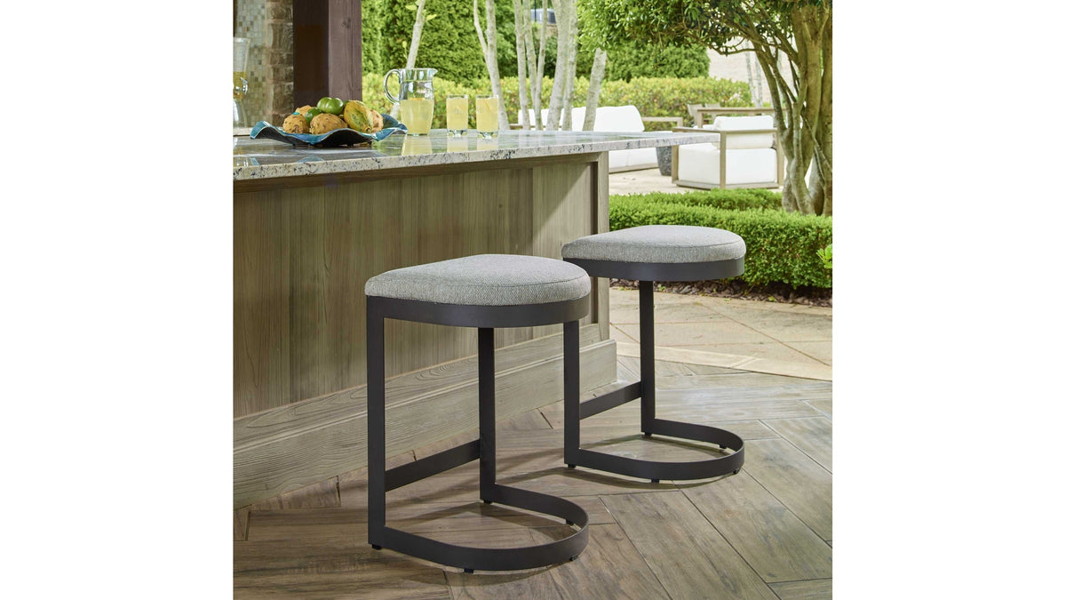 Maude - Outdoor Bar Stool