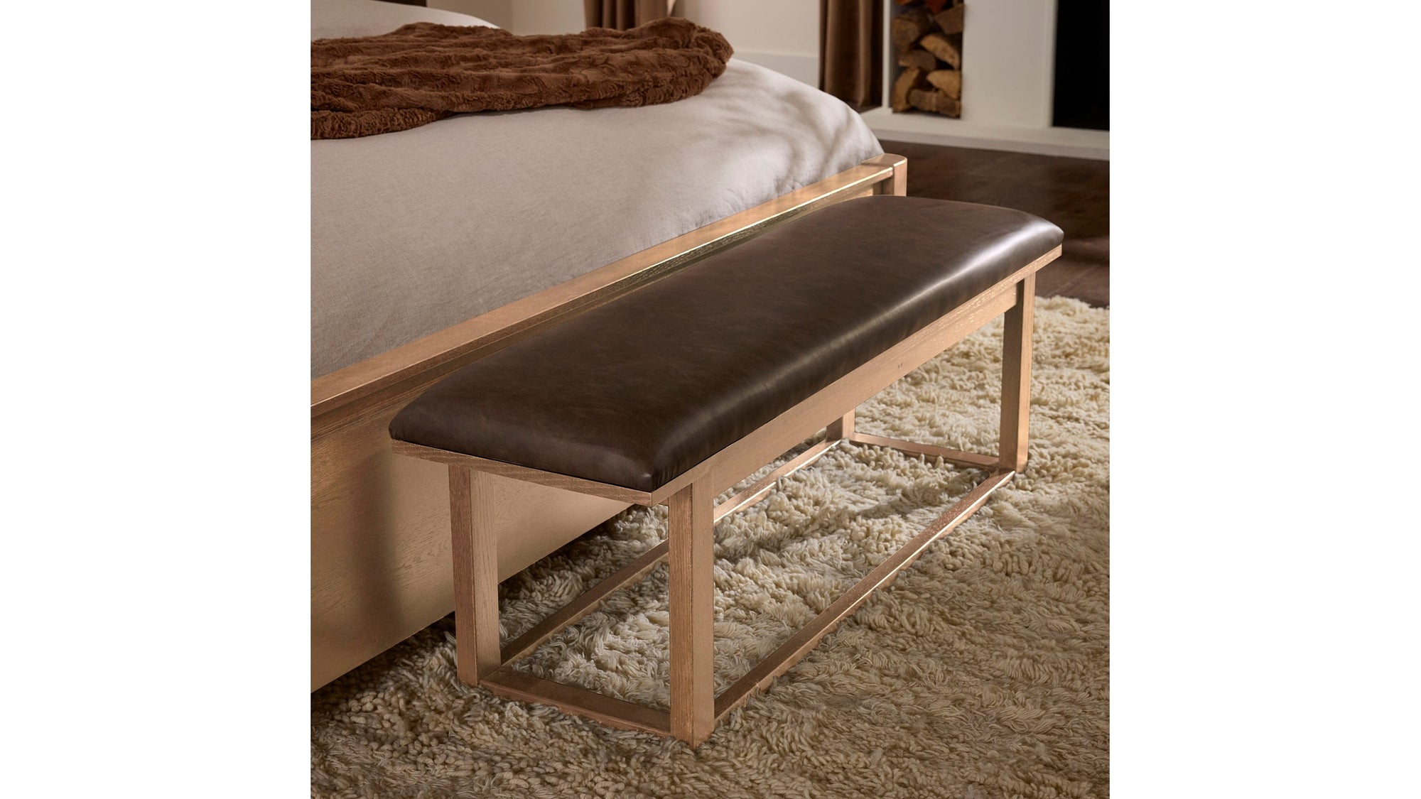 Lodge & Loft - Upholstered Bench - Sedona Brown