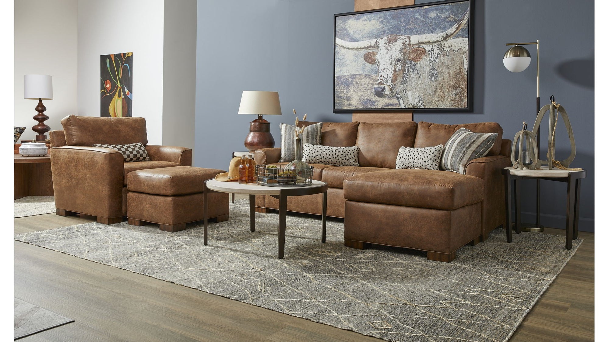Jasper - Fabric Stationary Chair