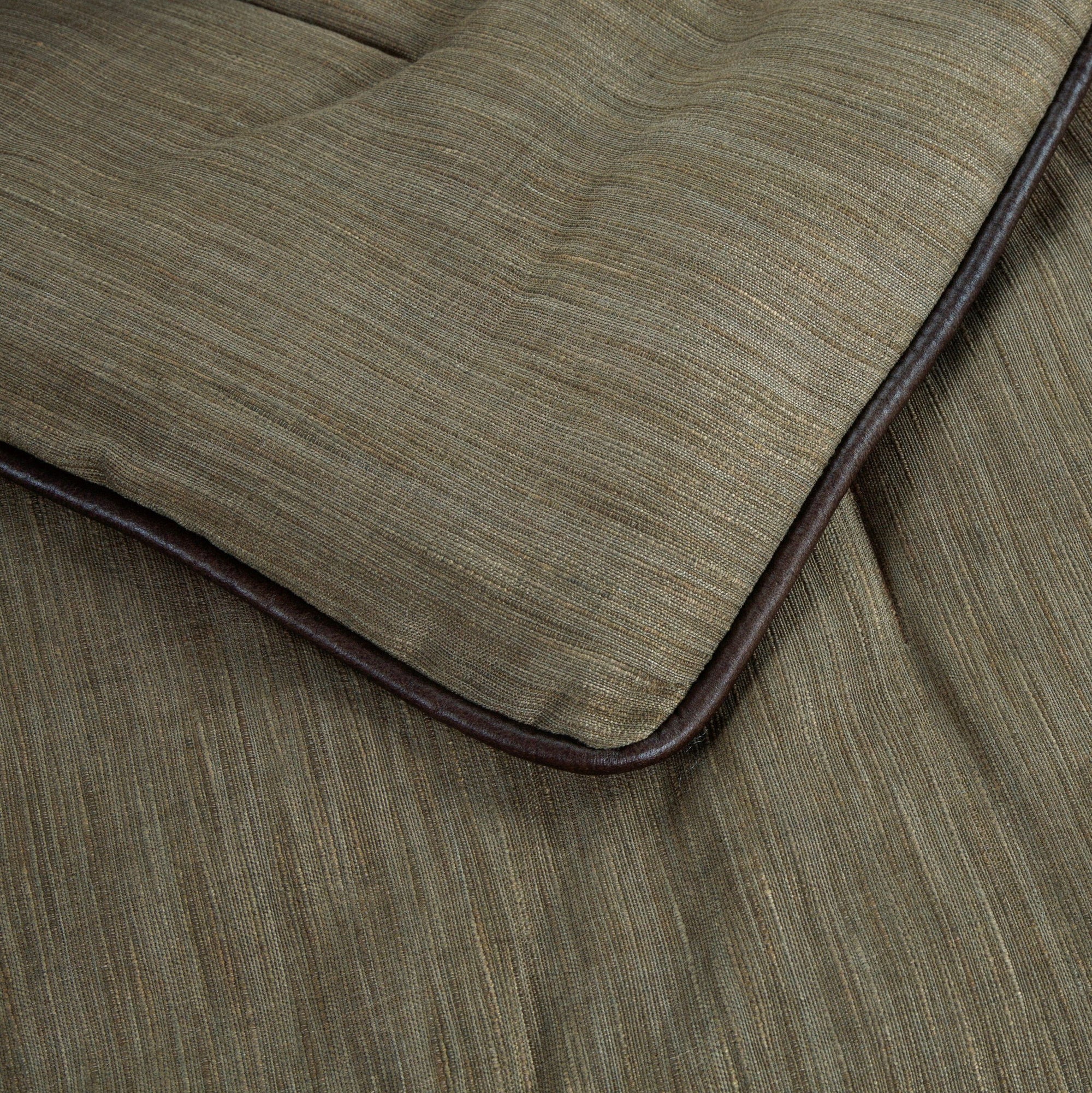 Highland Lodge - Queen Comforter Set (Set of 5) - Brown