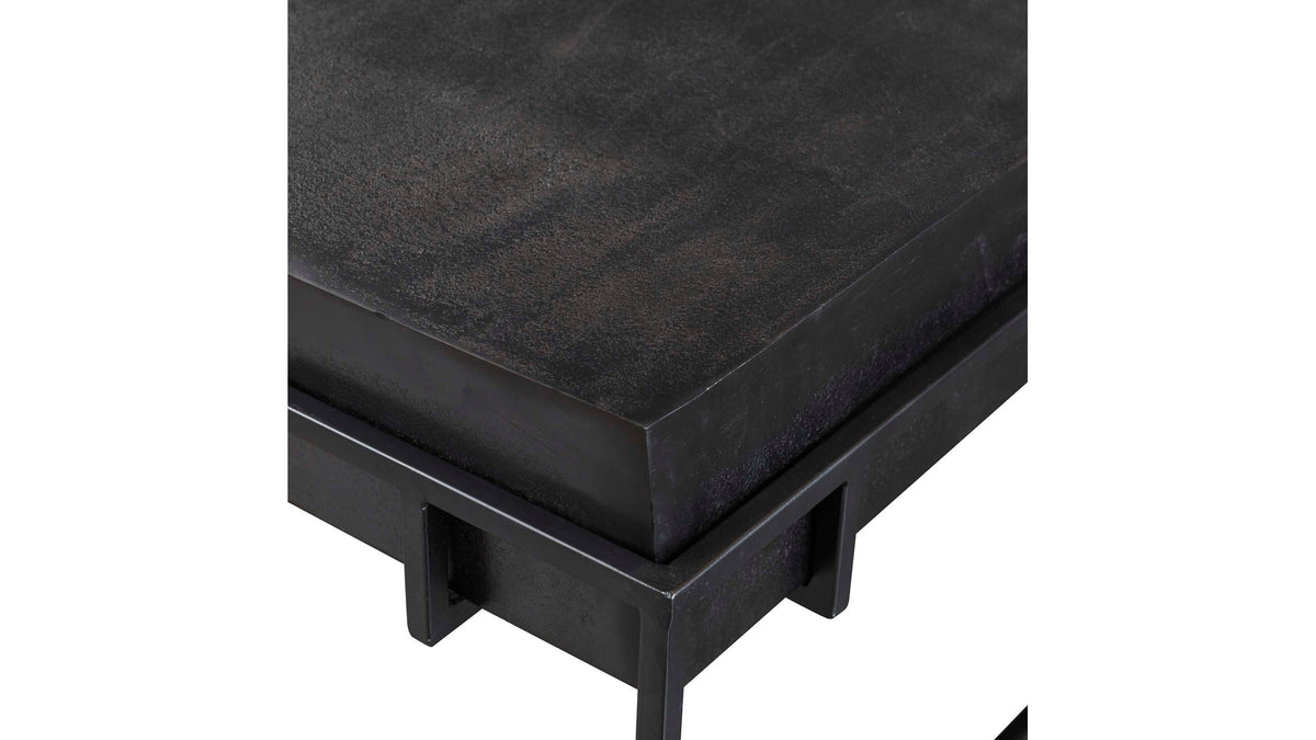 Telone - Modern Table