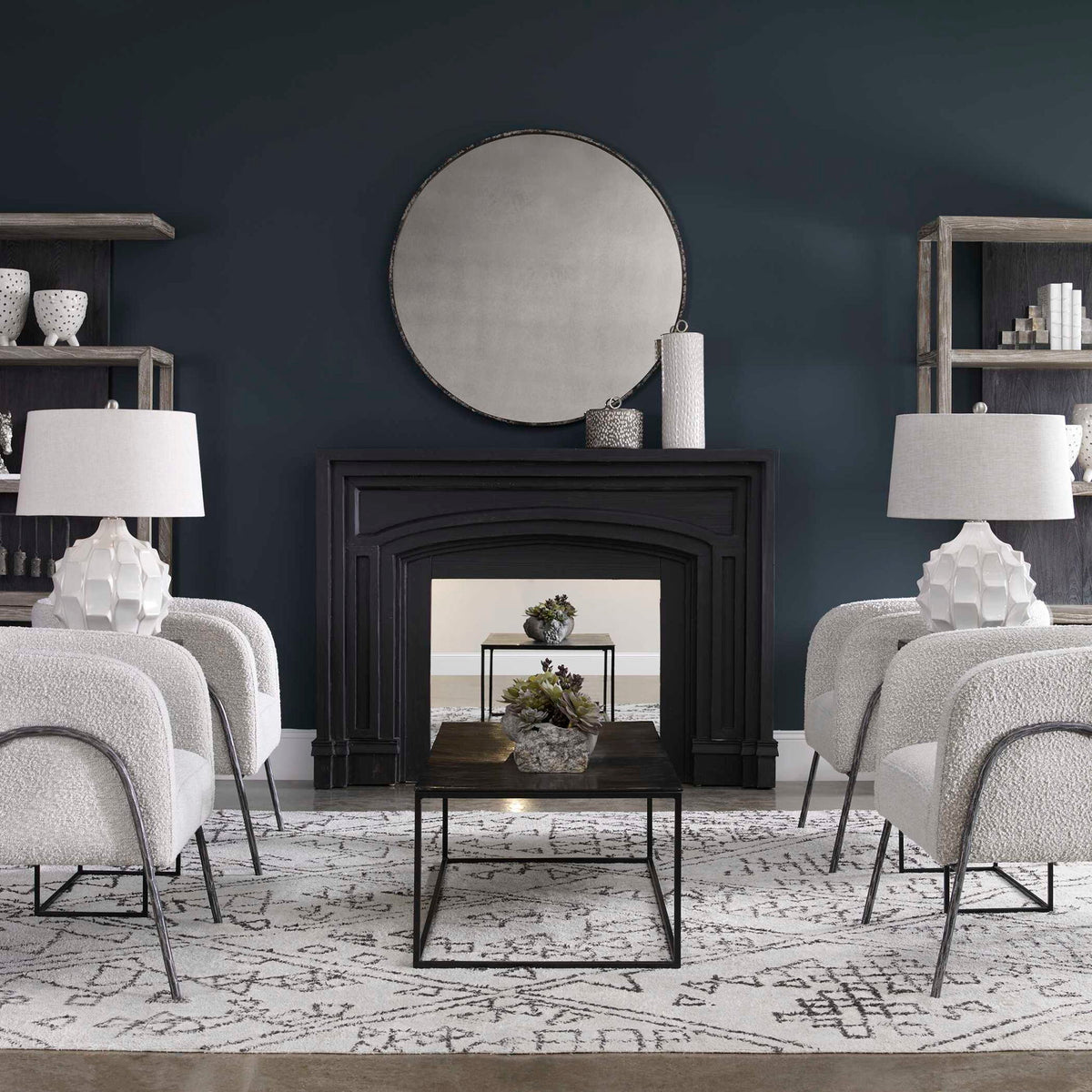 Guerina - Scalloped Lamp - White