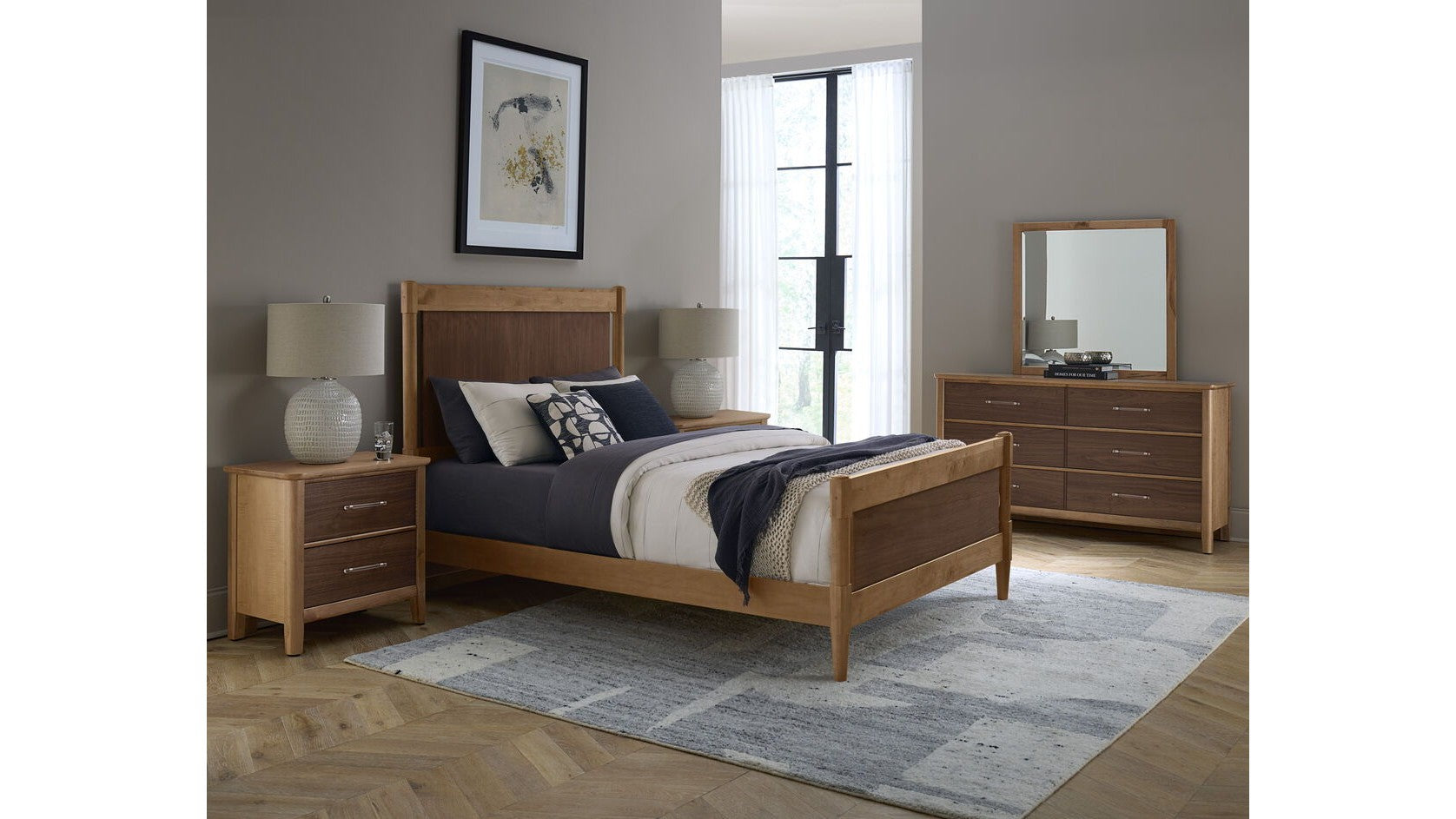 Nordhaven - Poster Bed - Two-Tone