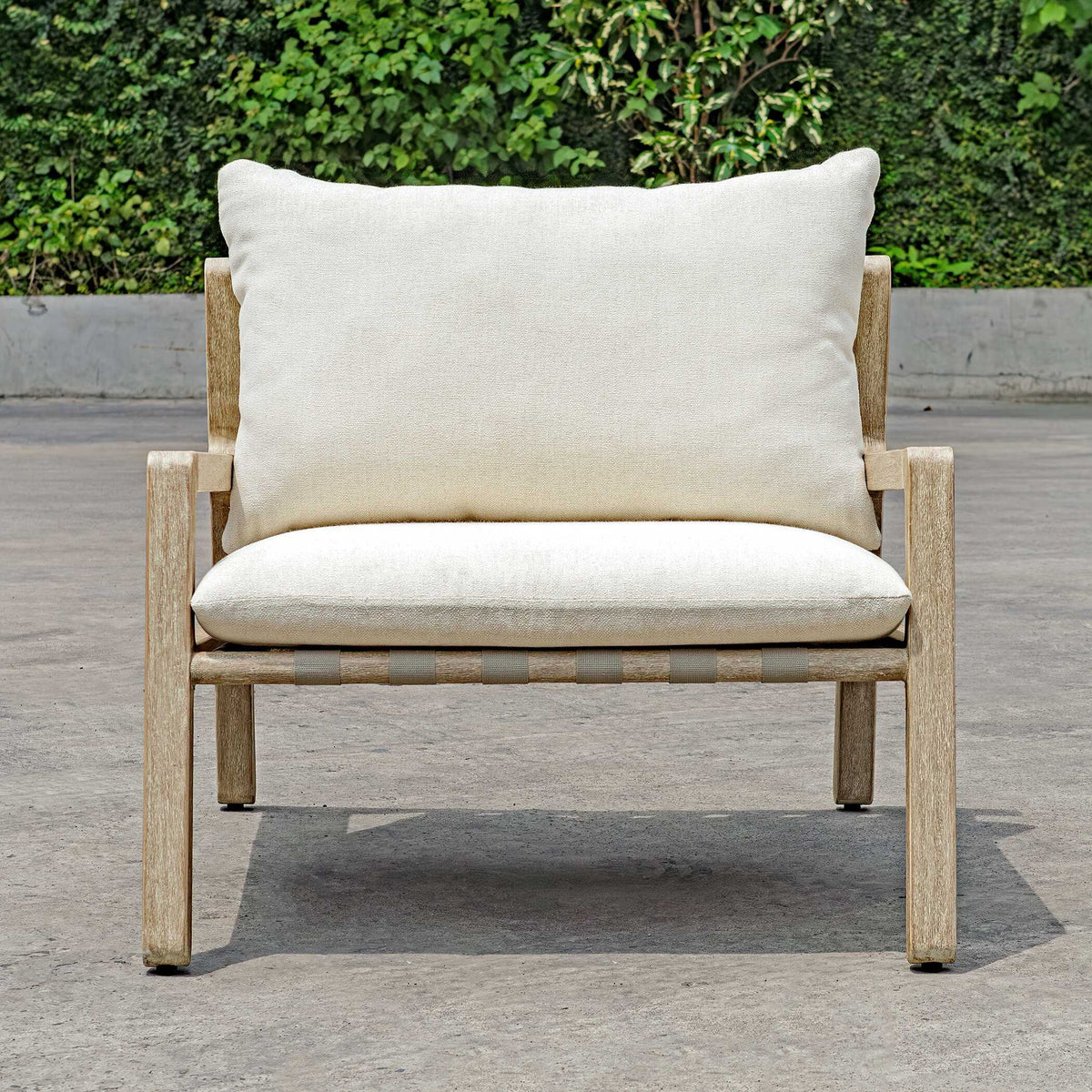Strapped - Outdoor Lounge Chair - Light Brown / Light Gray