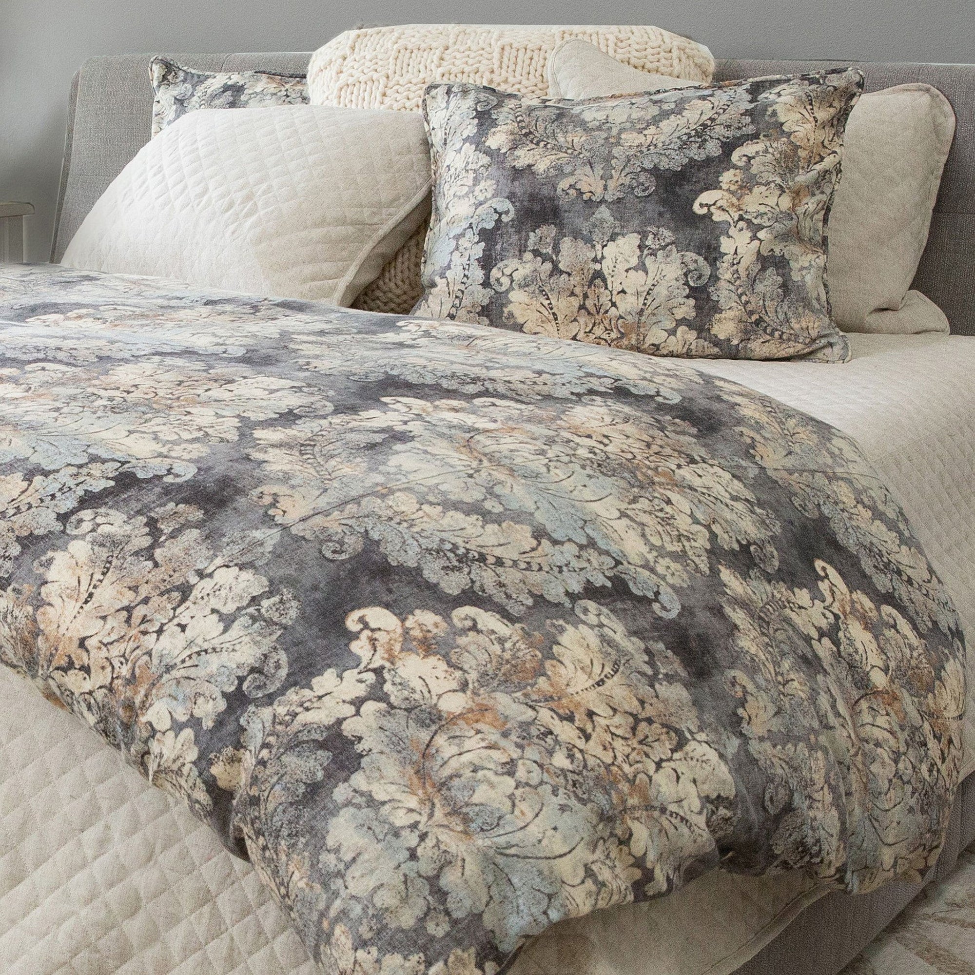 Victoria - Queen Washed Linen Duvet Cover Set (Set of 3) - Multi Color