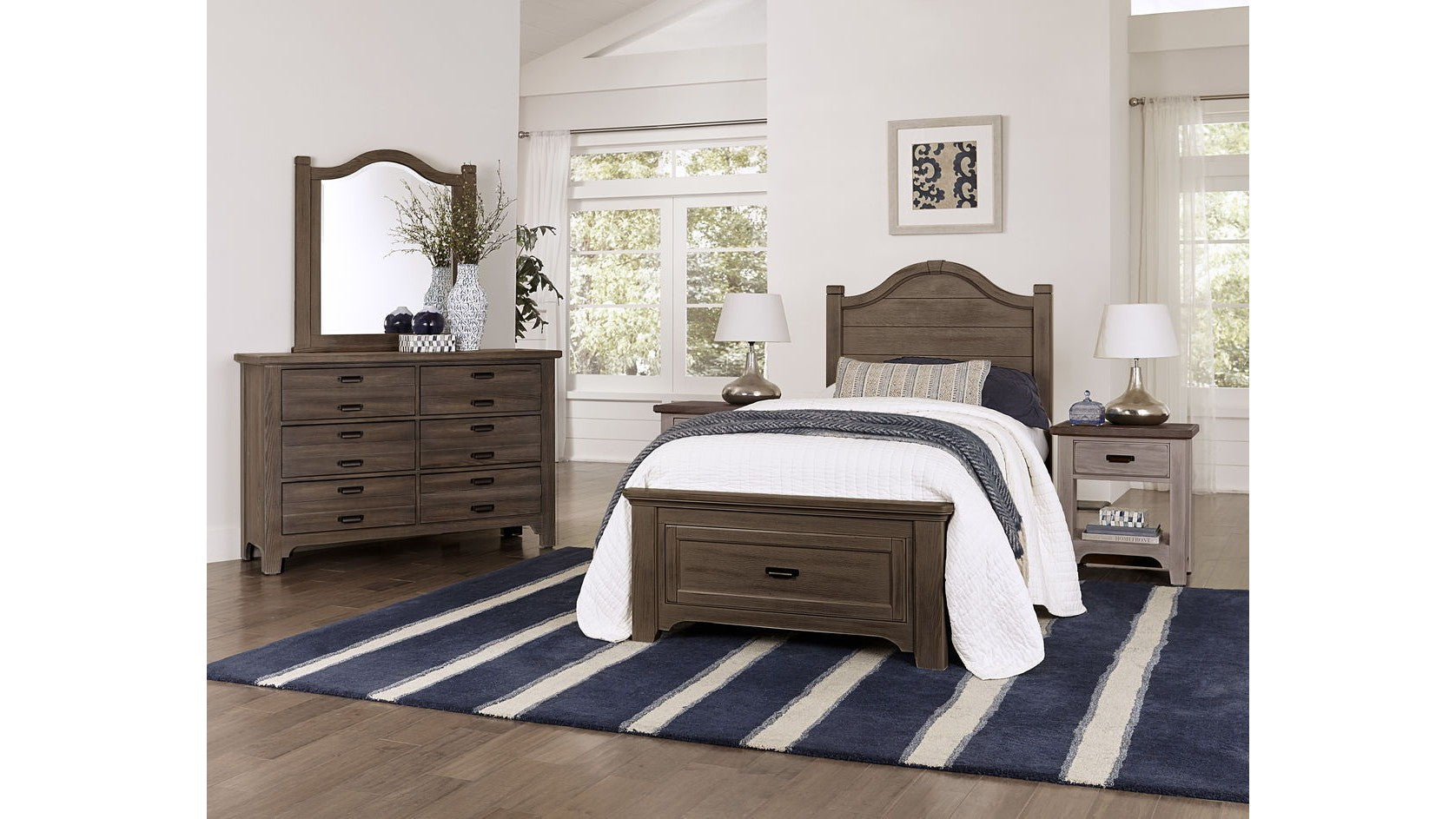 Bungalow - Double Dresser