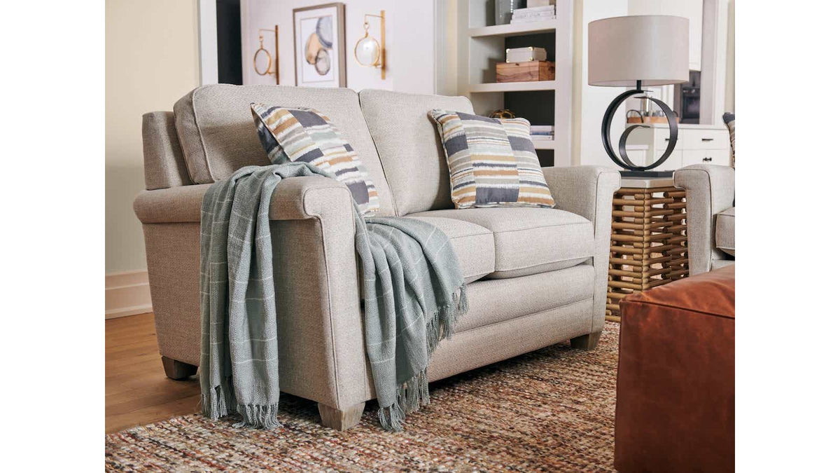 Bexley Loveseat