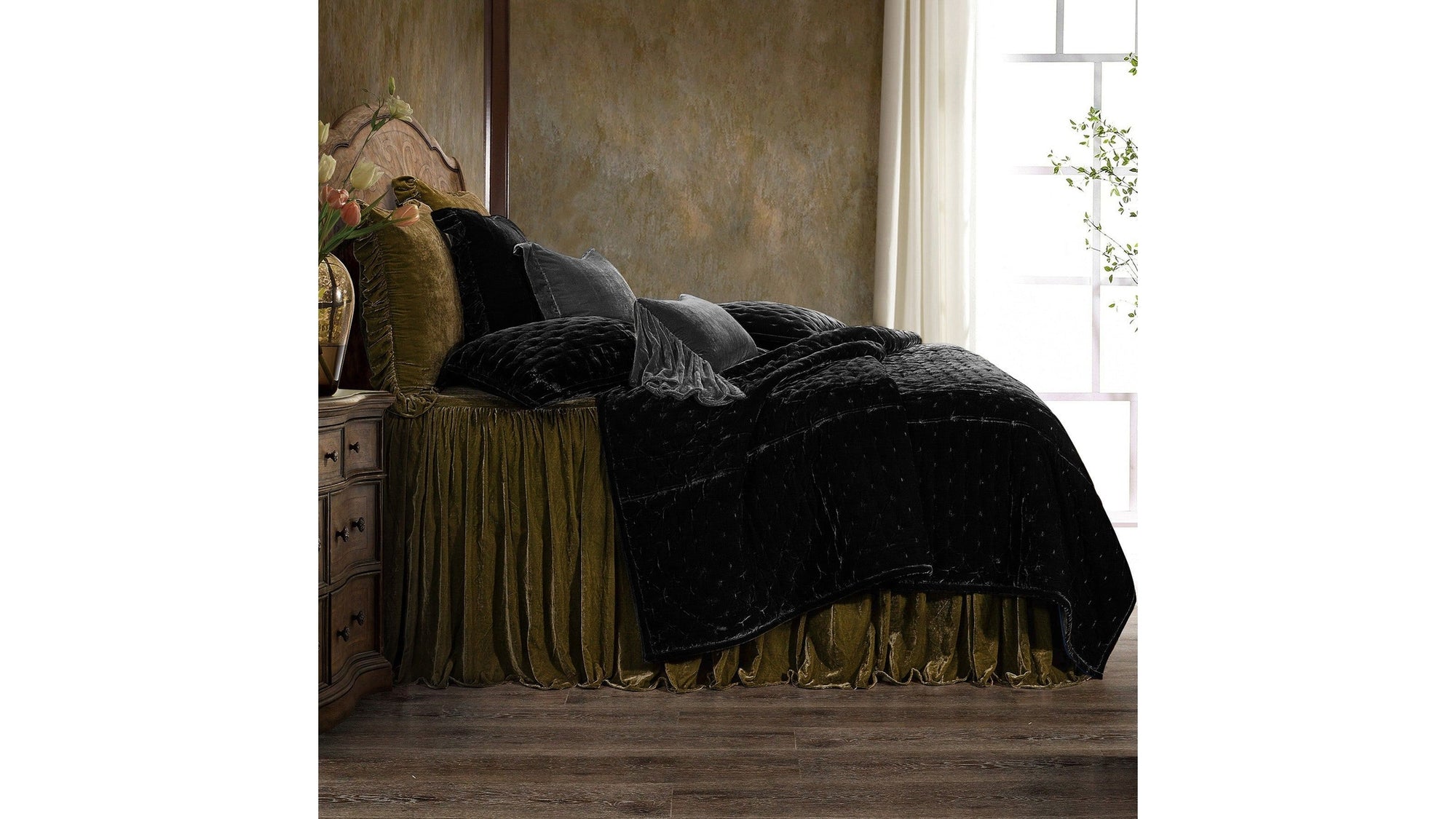 Stella - Queen Faux Silk Velvet Bedspread Set Set of 3 - Green Ochre