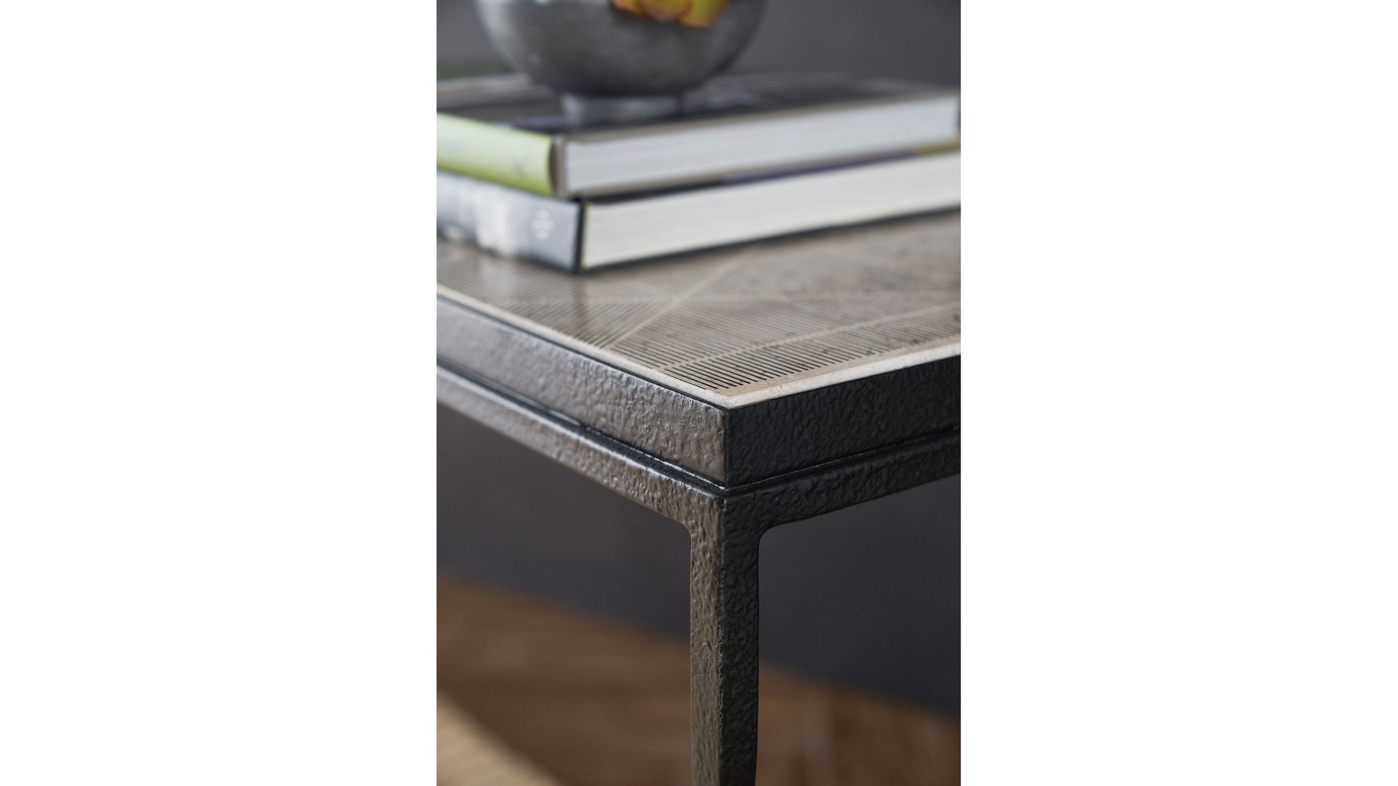 Commerce And Market - Paragon Metal &amp; Wood Console Table - Black