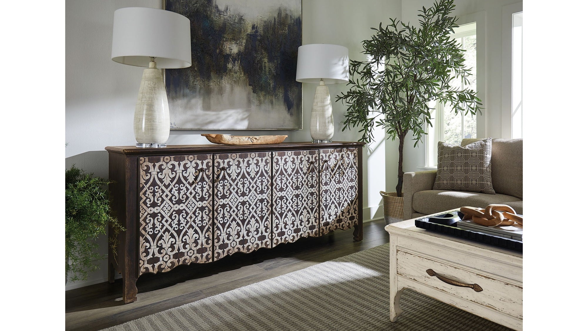 Americana - Entertainment Credenza