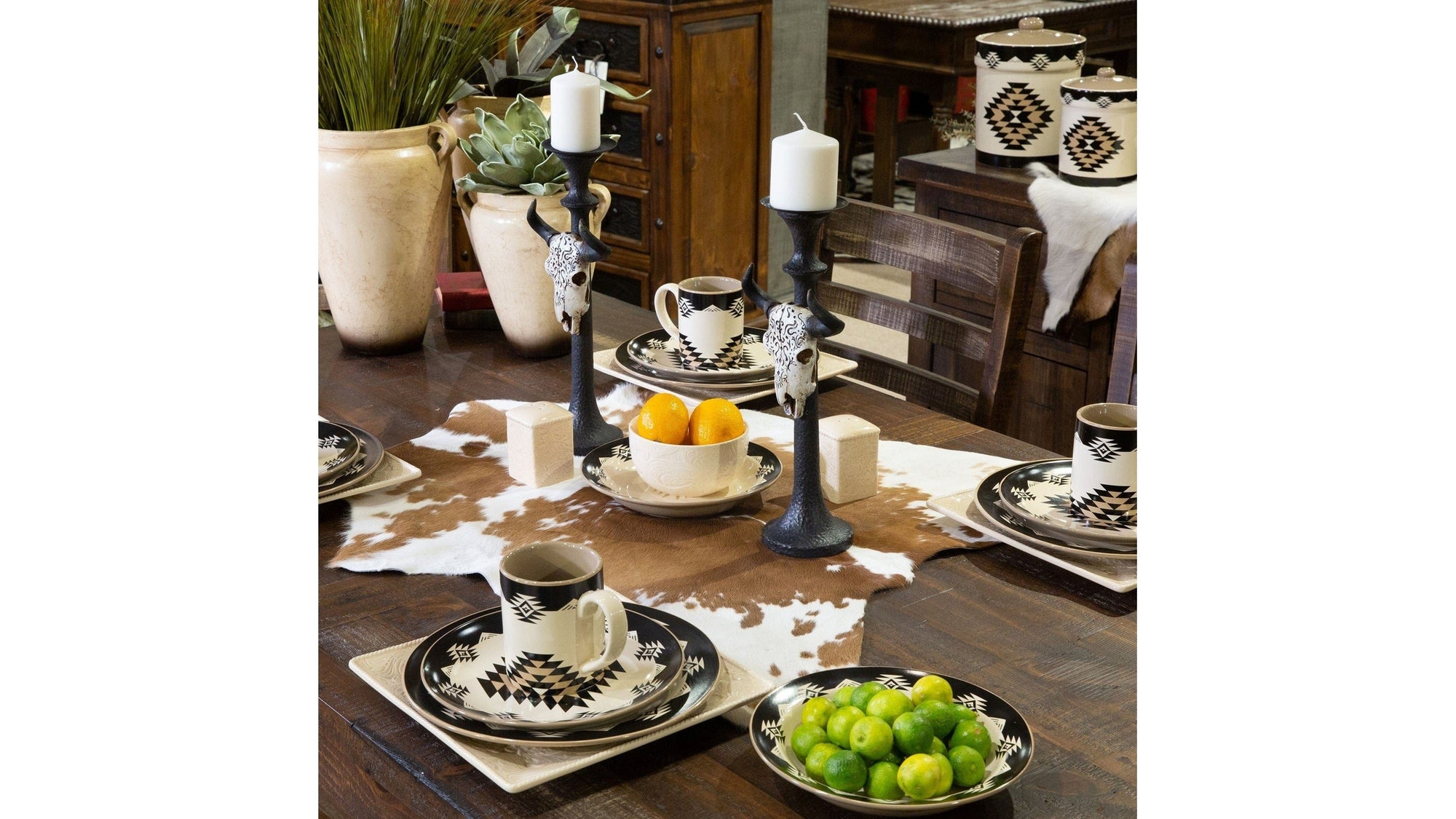 Chalet - Aztec Ceramic Dinnerware Set Set of 16 - Tan / Black