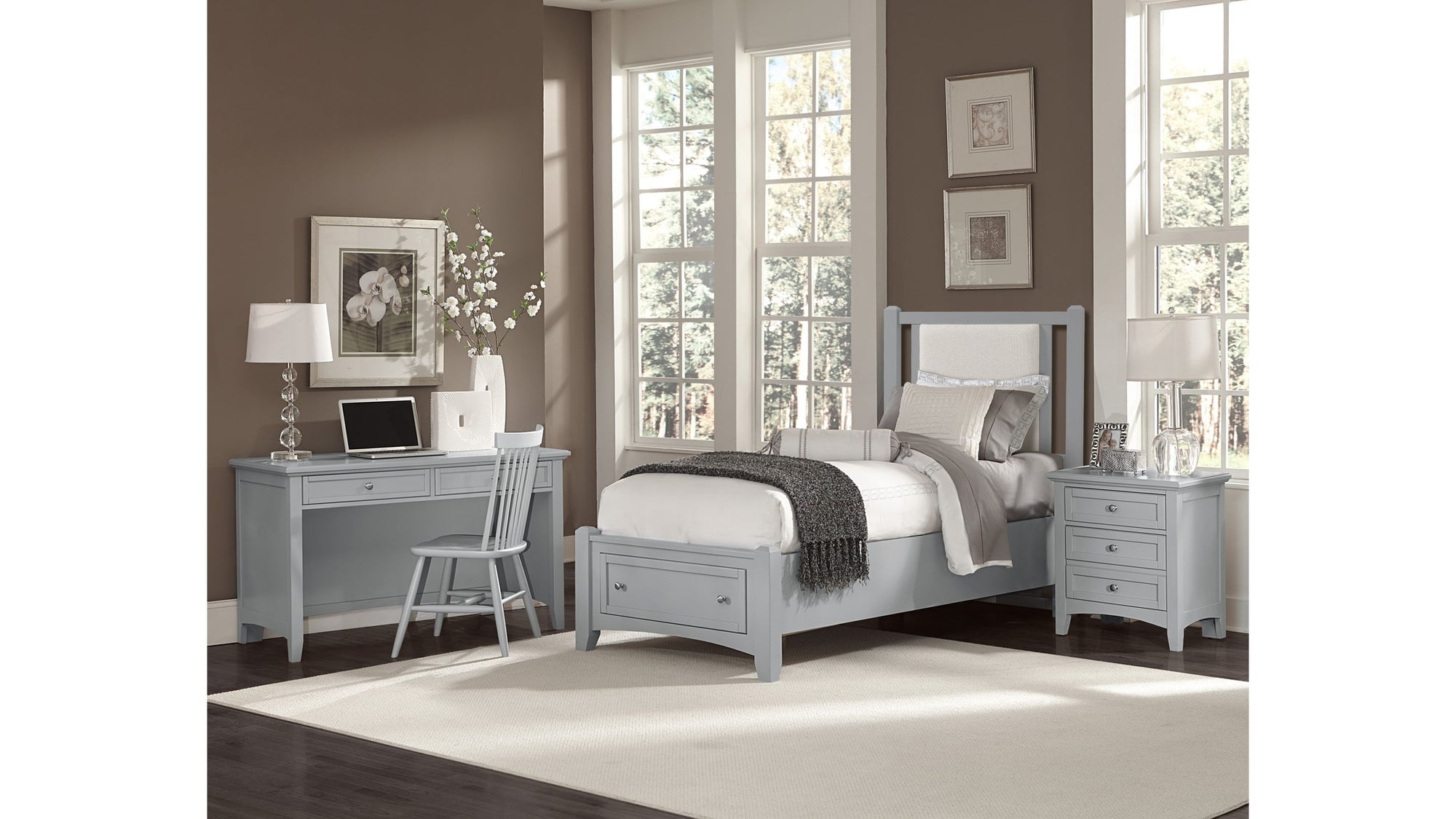 Bonanza - Pebble Gray Upholstered Bed With Storage Footboard