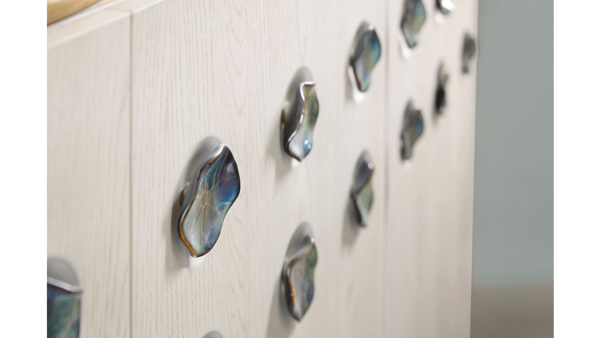 Commerce And Market - Pilea Entertainment Credenza