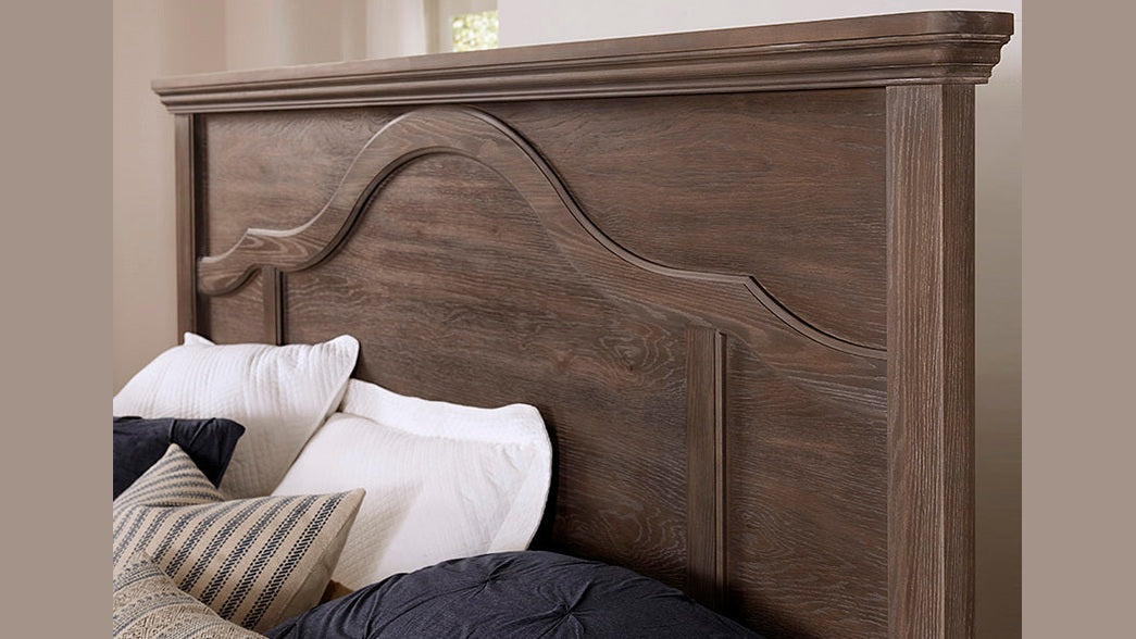Bungalow Home Mantel Bed