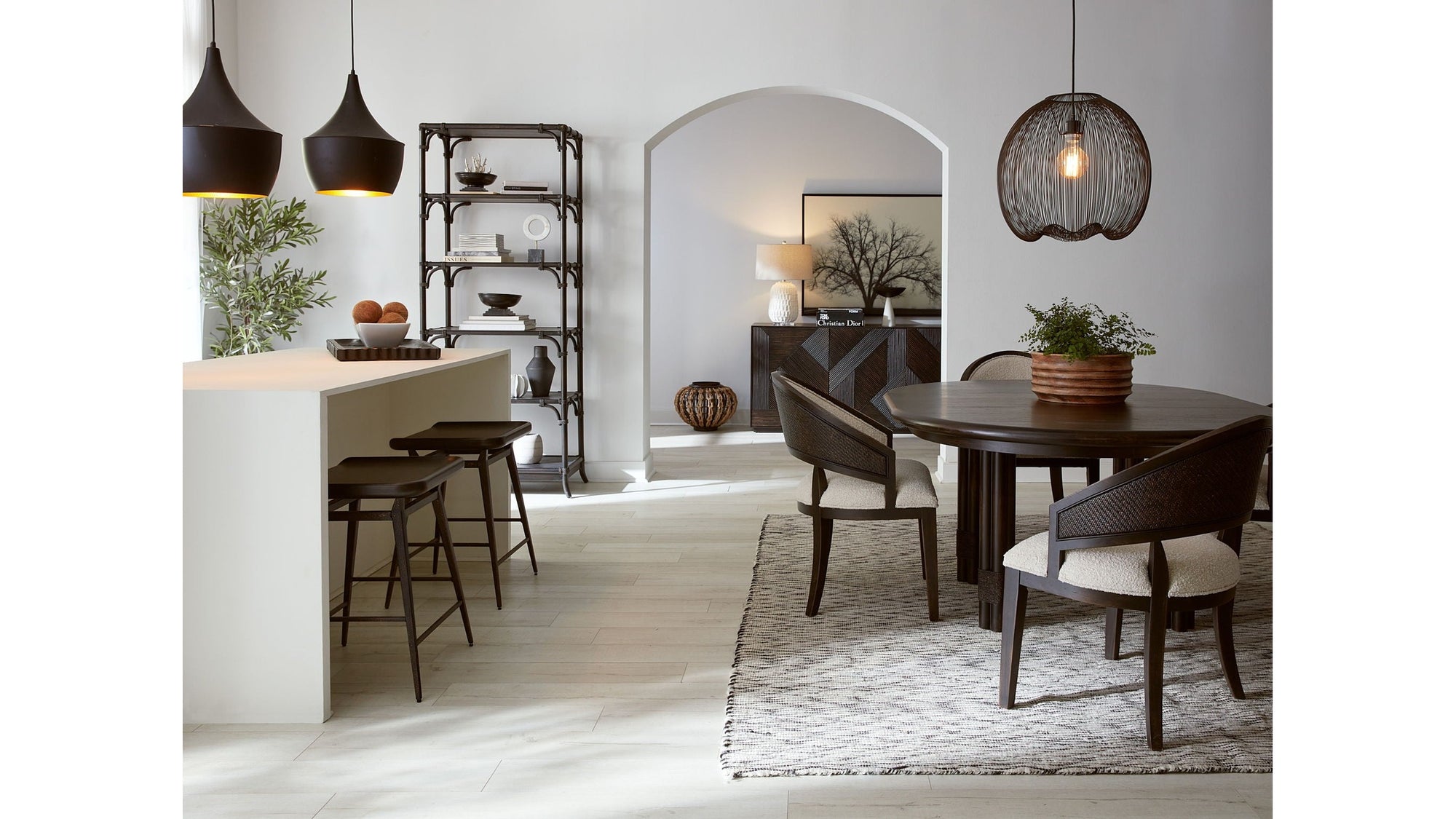 Retreat - Pole Rattan Round Dining Table With 1-20in Leaf
