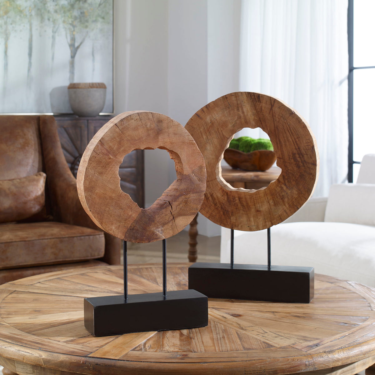 Ashlea - Wooden Sculptures (Set of 2) - Light Brown &amp; Black
