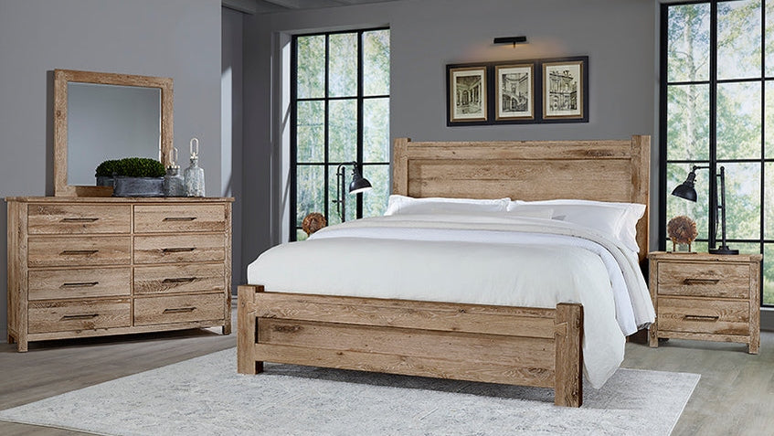 Dovetail Poster Bed with Poster Footboard