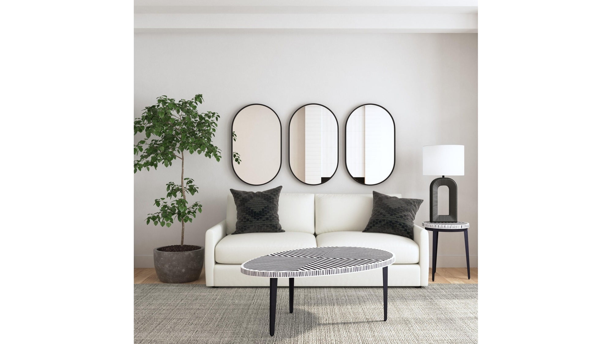 Oval - Wall Mirror - Black