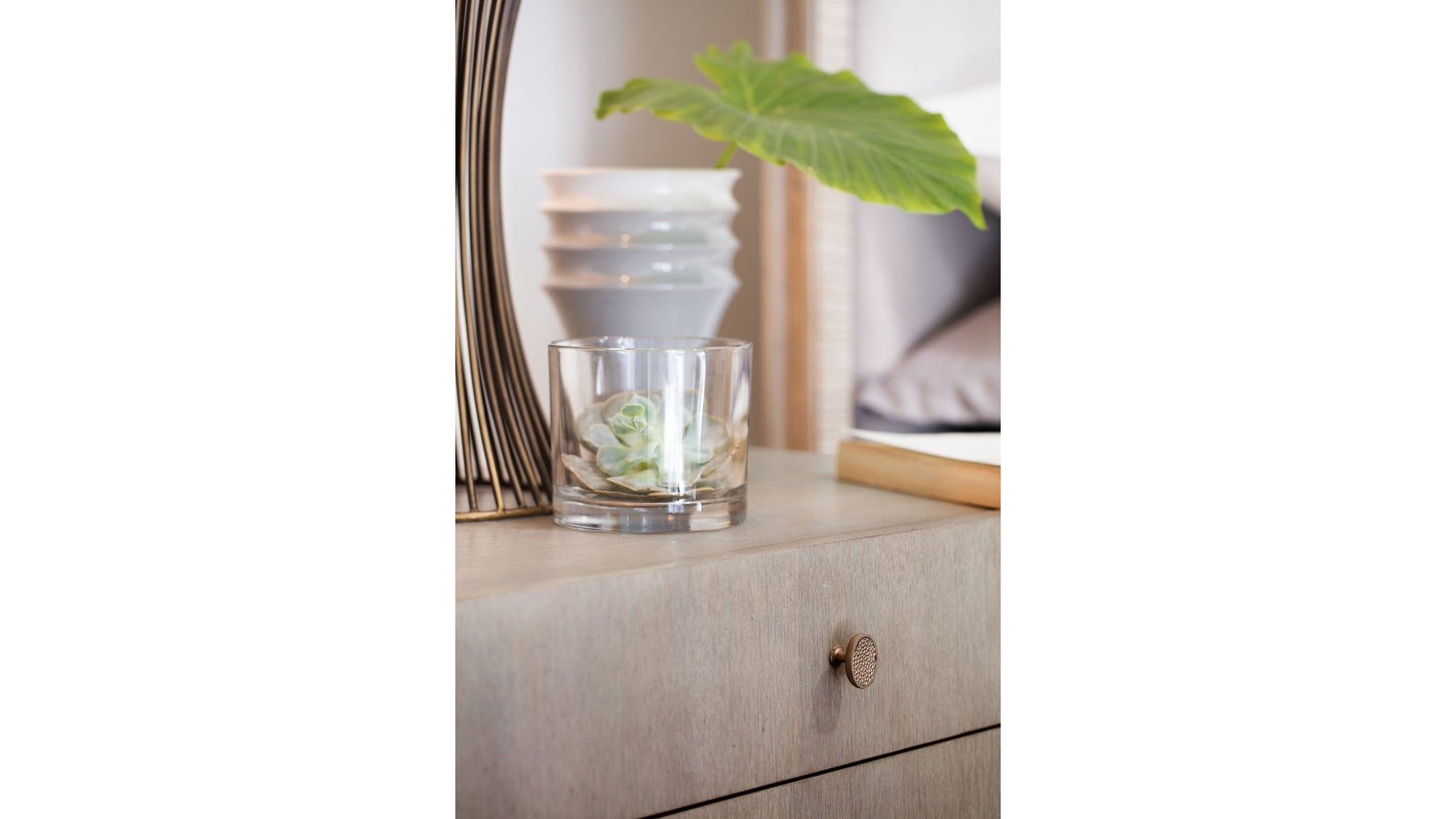 Elixir - 2-Drawer Nightstand - Pearl Silver