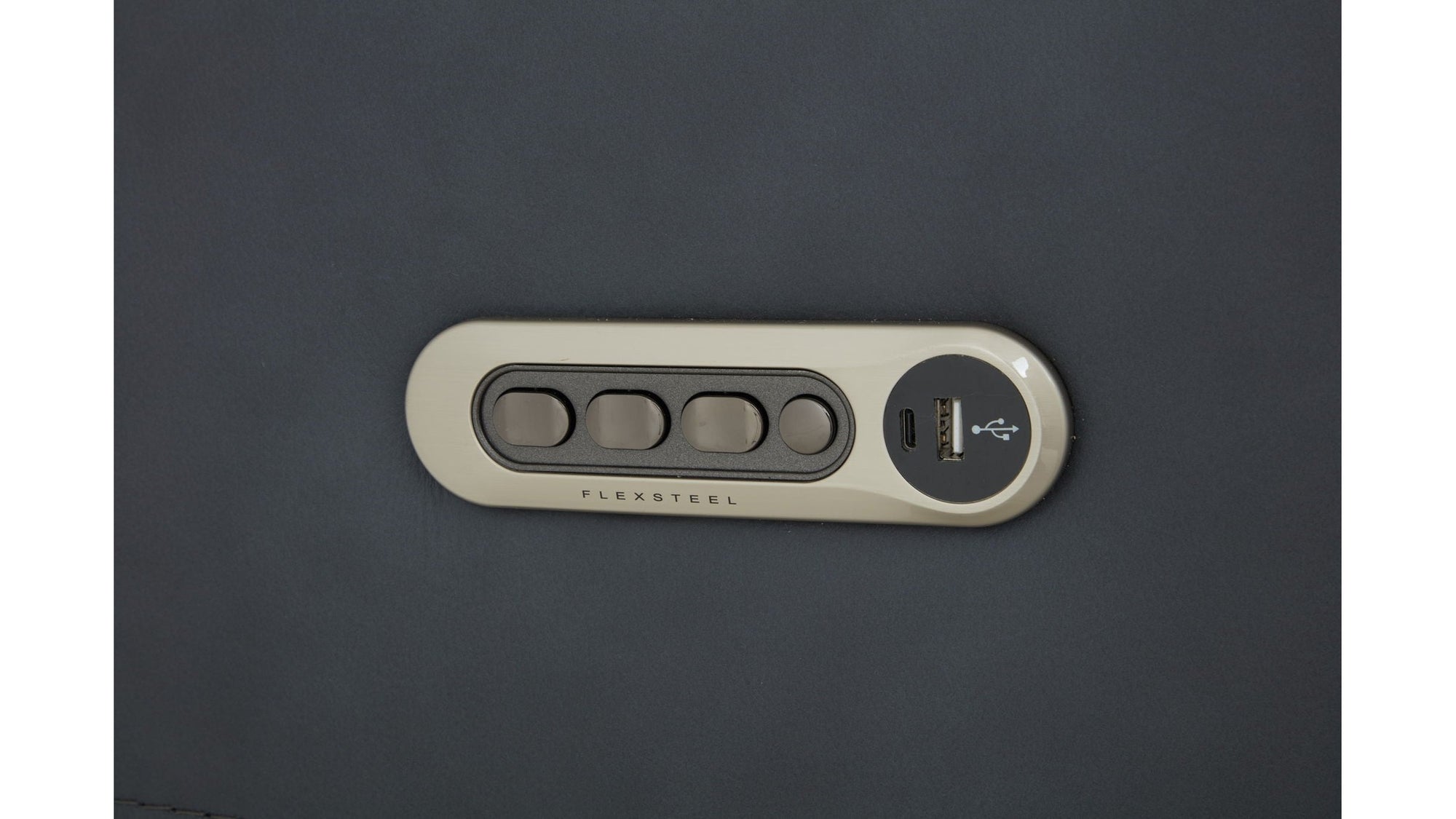 Warren - Power Reclining Sofa With Console, Power Headrest & Lumbar - Black