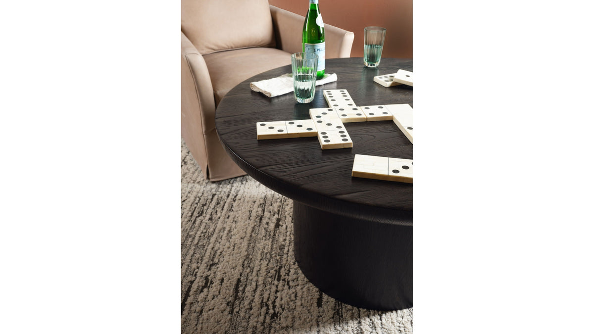 Commerce And Market - Chit Chat Table