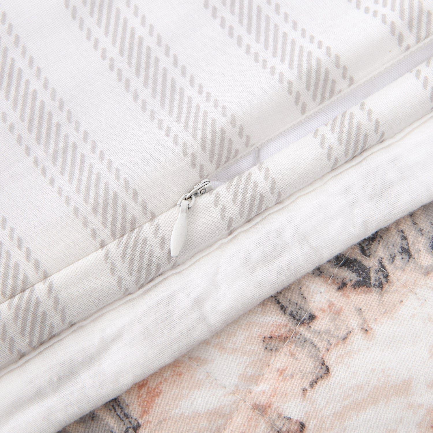 Colette - Full/Queen Reversible Quilt Set (Set of 3) - Blush