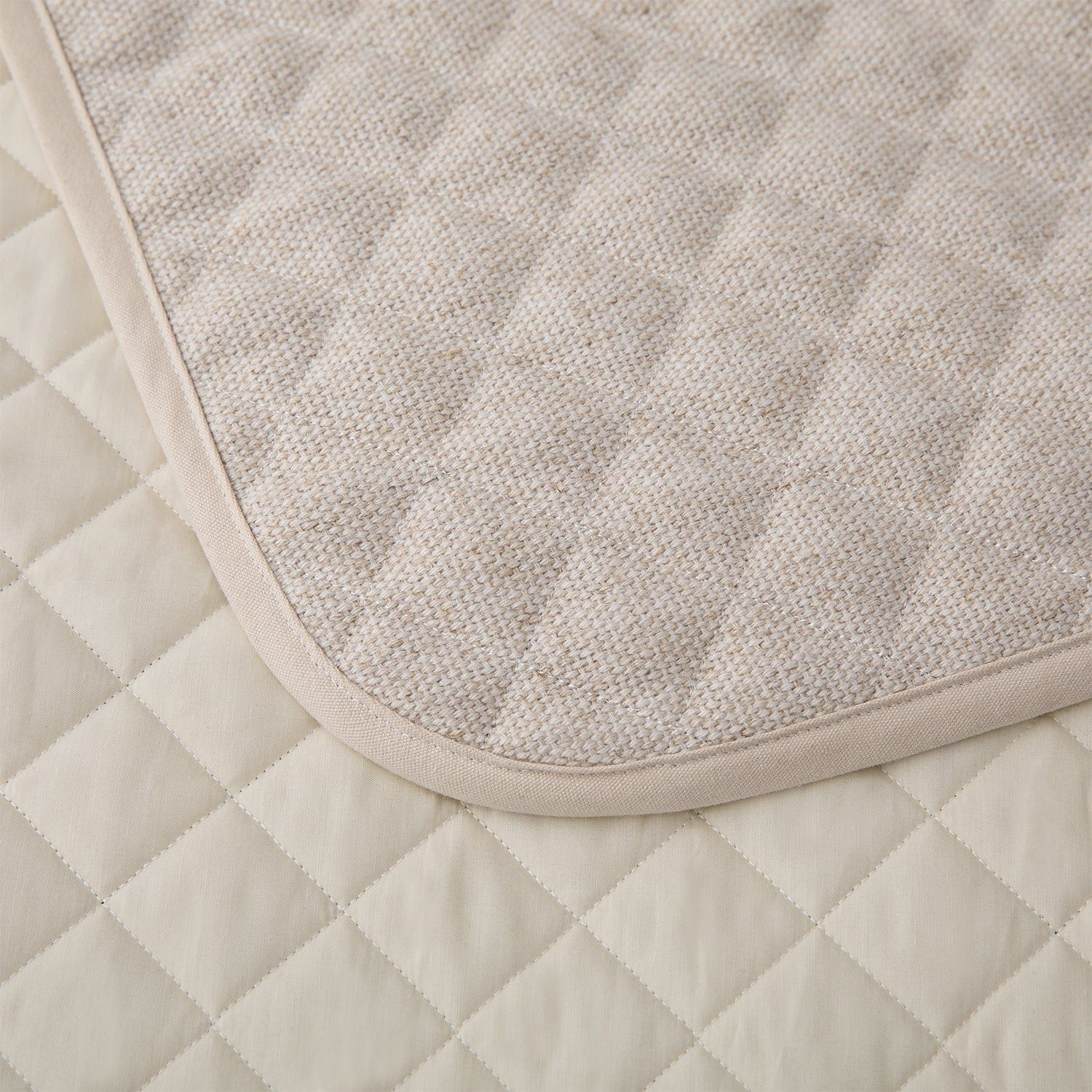 Fairfield - Full Linen Coverlet Set (Set of 4) - Cream / Tan