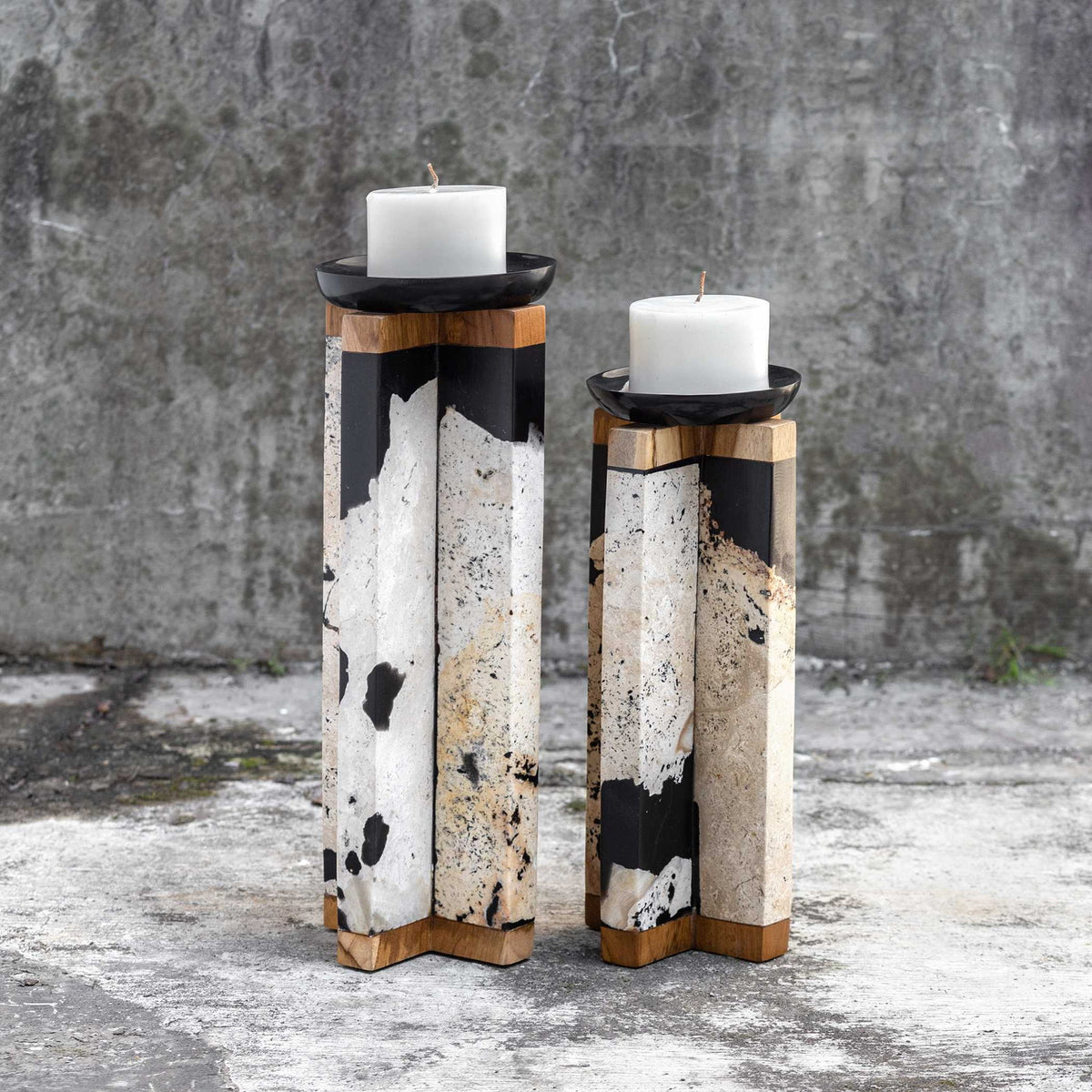 Illini - Stone Candleholders (Set of 2) - Black &amp; White