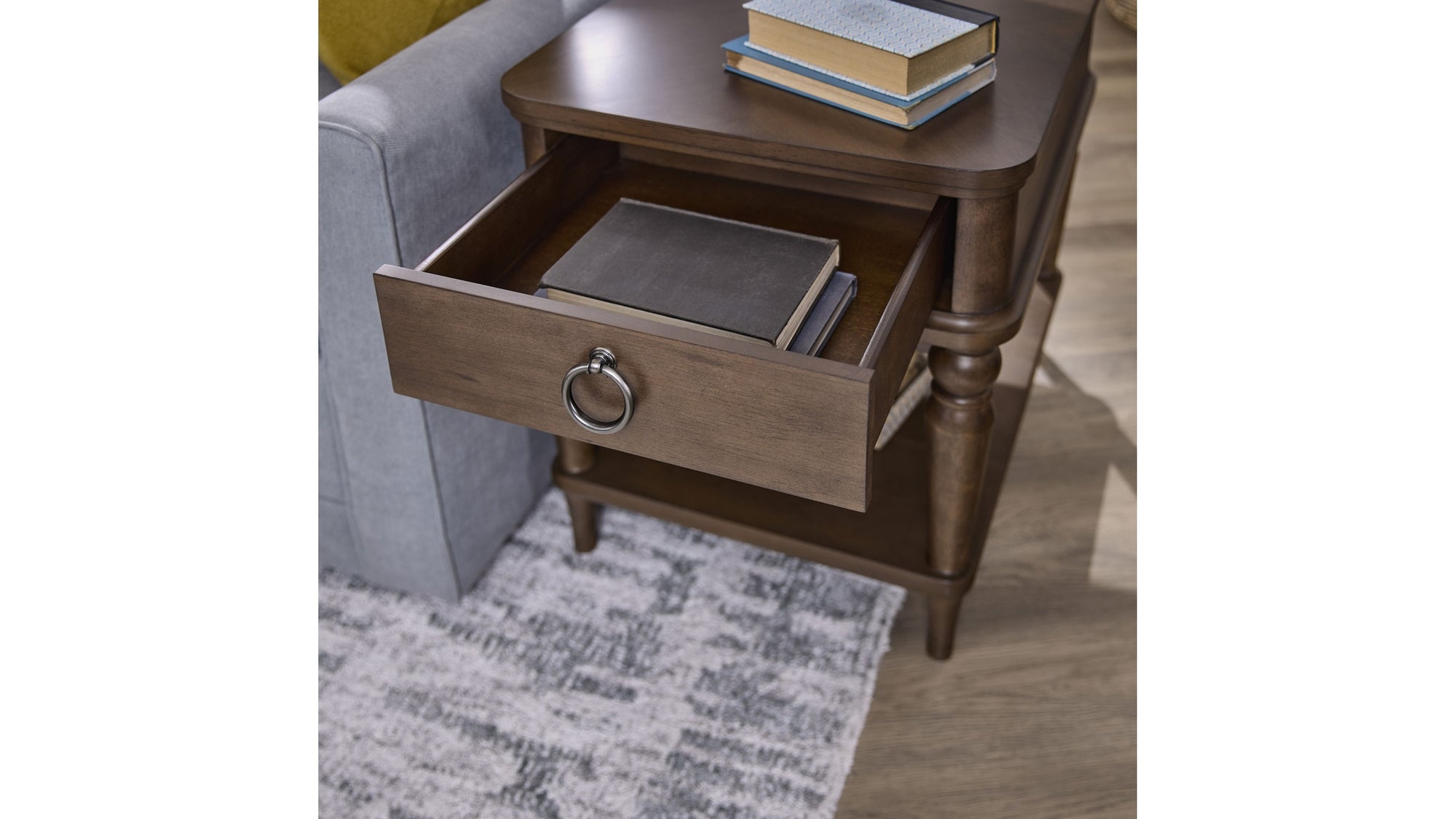 Bellevue - Table