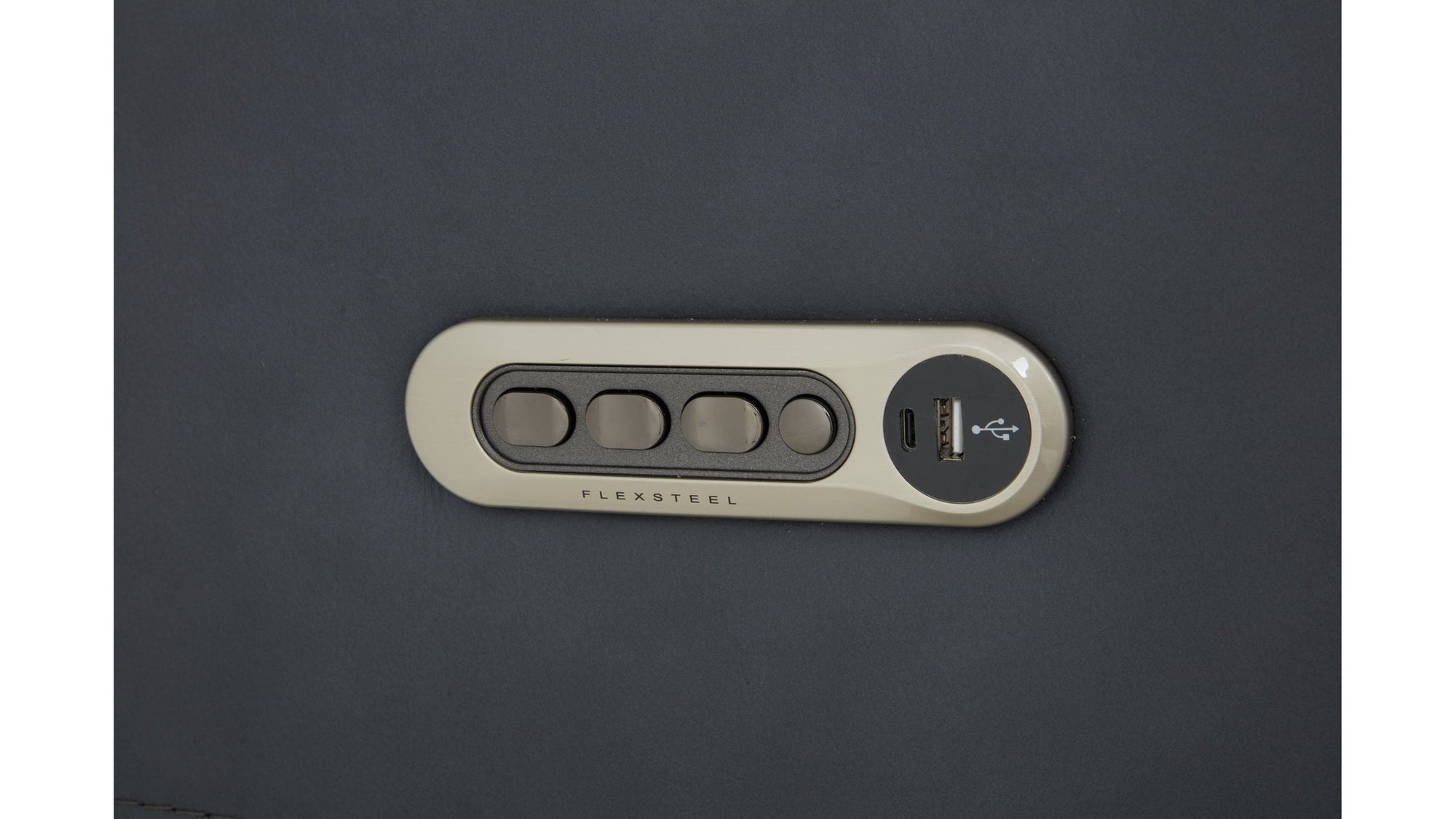 Warren - Power Reclining Loveseat With Console, Power Headrest & Lumbar - Black