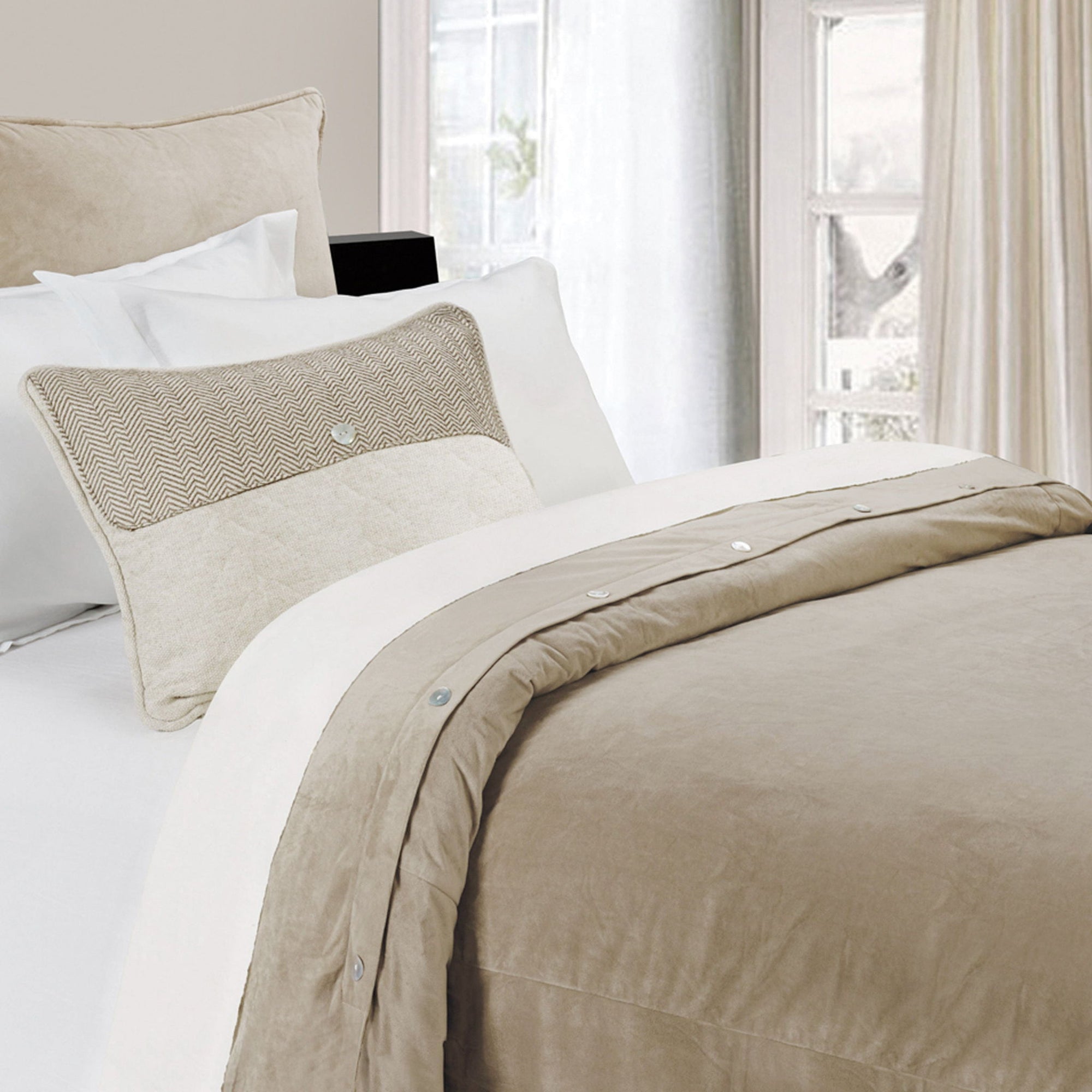 Fairfield - Queen Sand Velvet Duvet Cover - Sand