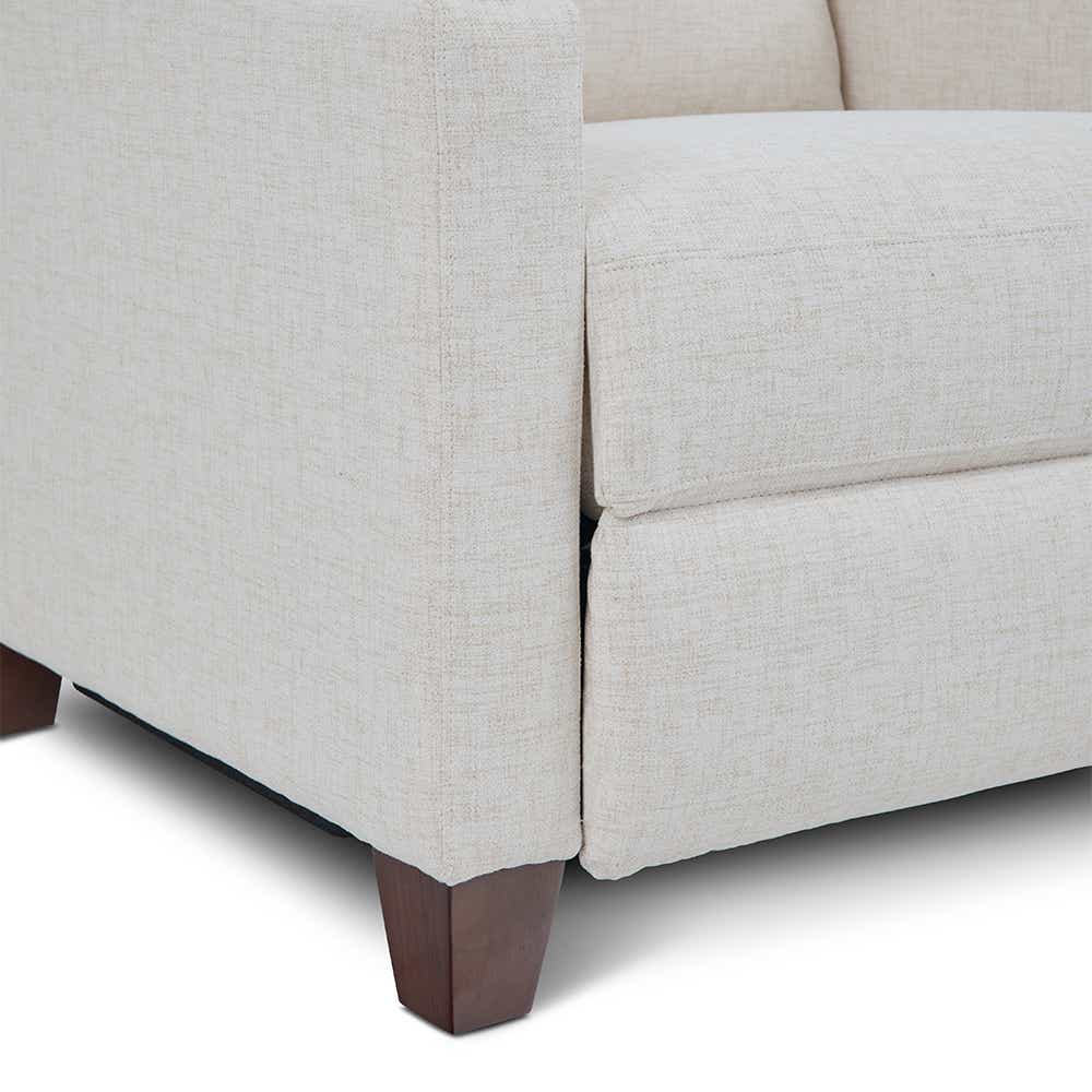 Quinault Power Reclining Chair w/ Headrest