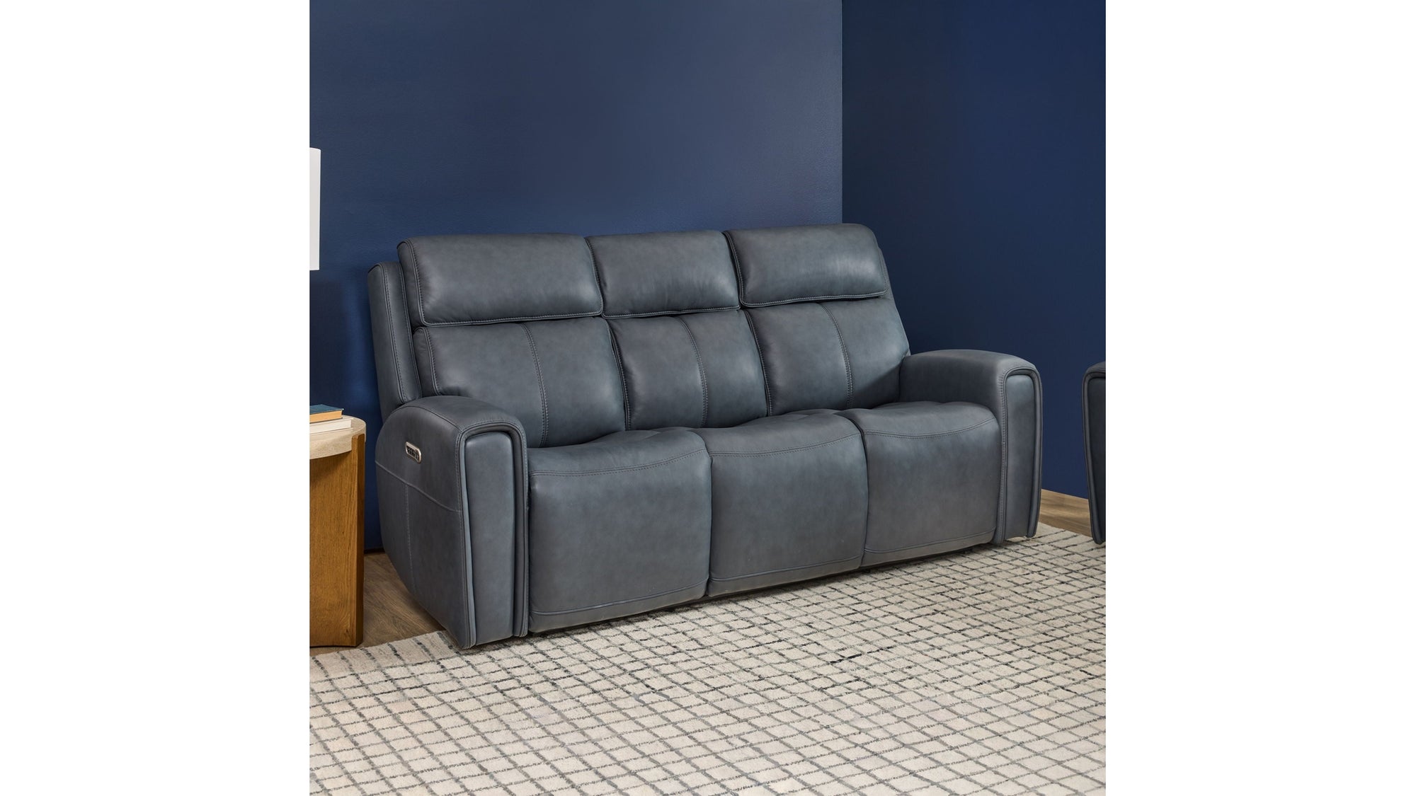 Warren - Power Reclining Sofa With Console, Power Headrest &amp; Lumbar
