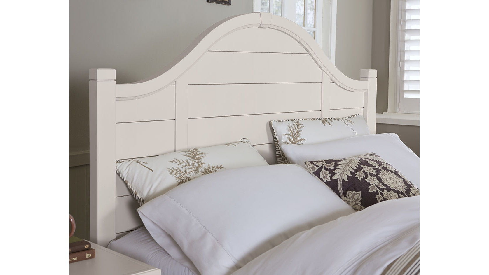 Bungalow - Arched Bed