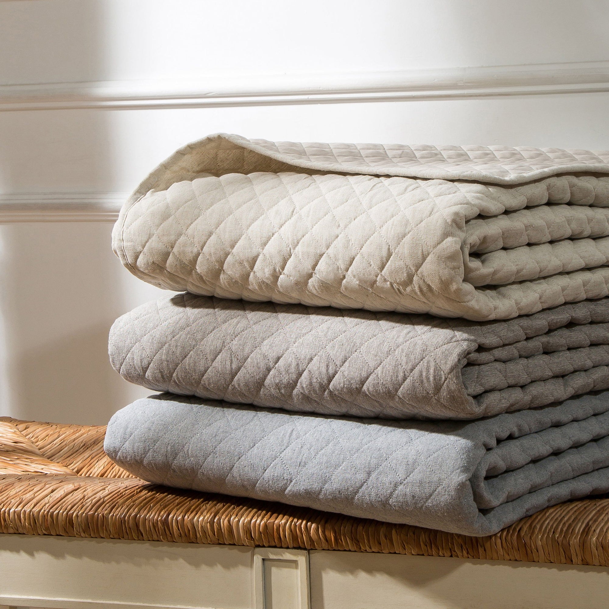 Anna - Twin Diamond Quilted Coverlet - Taupe