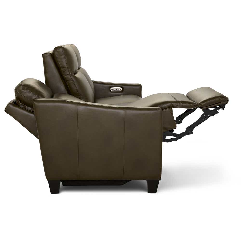 Quinault Power Reclining Sofa w/ Headrest