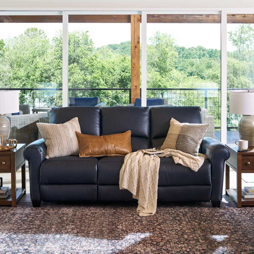 Clybourn Power Reclining Sofa w/ Headrest