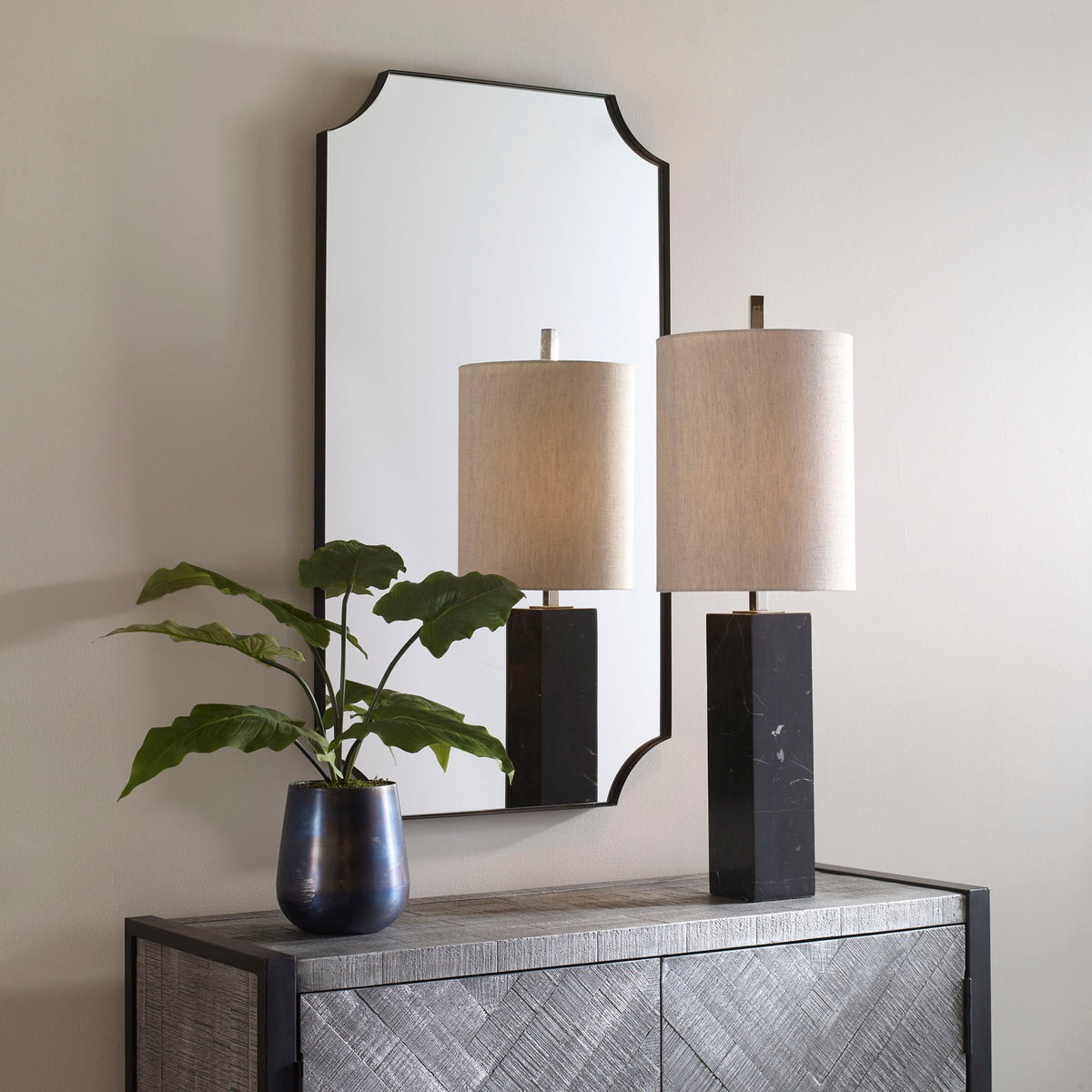 Lennox - Scalloped Corner Mirror