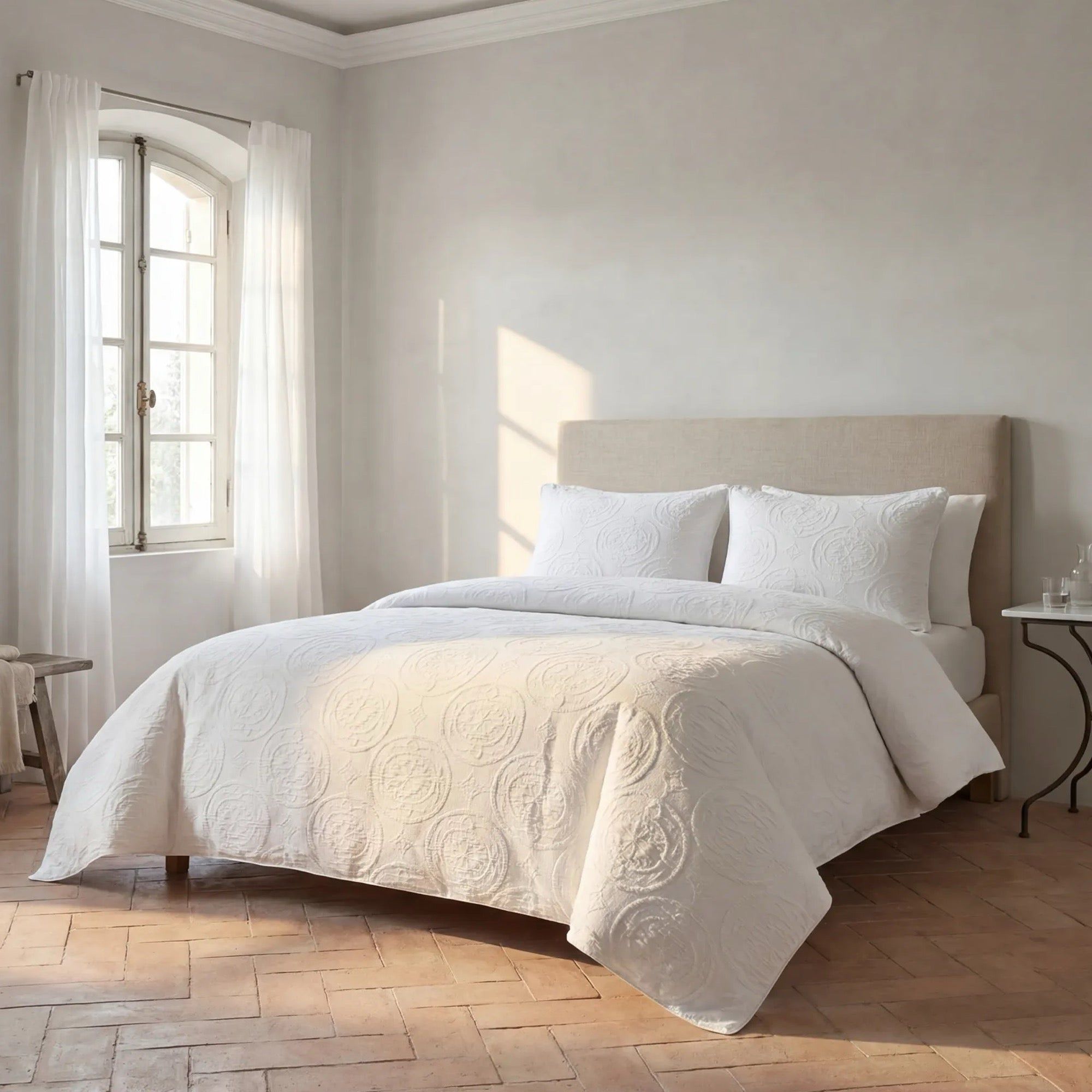 Verona Matelasse - King Comforter Set (Set of 3) - Vintage White