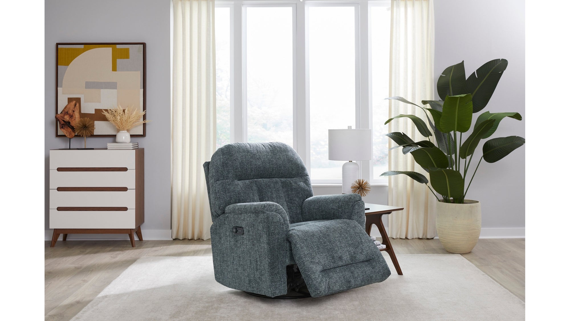 Suitably Recliner