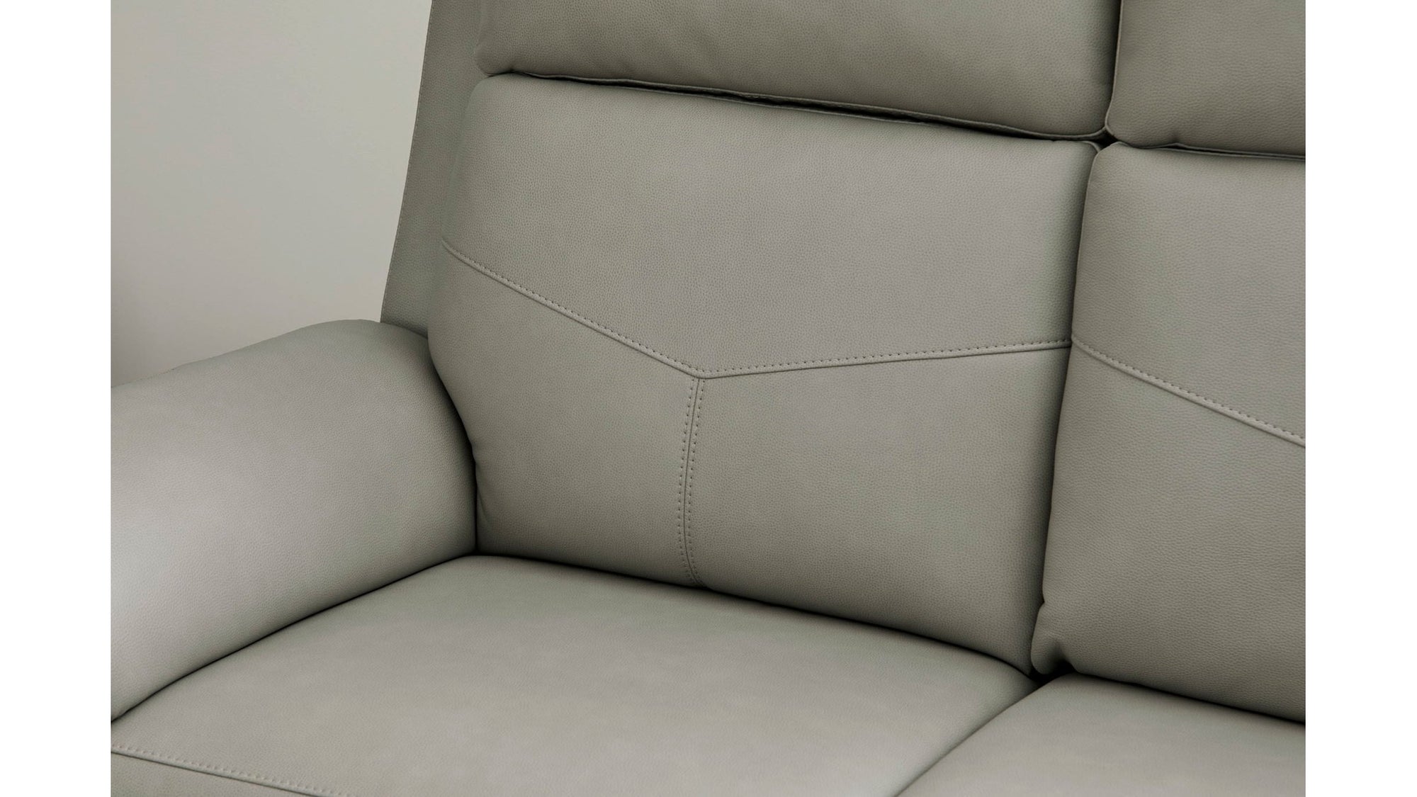 Vernon - Power Reclining Sofa With Console, Power Headrest, Lumbar, Heat &amp; Massage