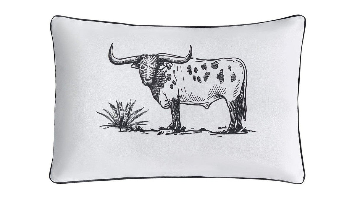 Ranch Life - Indoor/Outdoor Pillow Steer, 2 Per Carton - White / Black