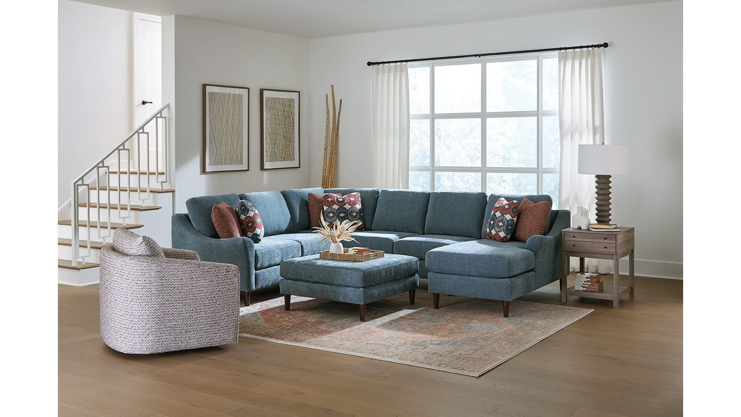 Kinley - Sectional & Ottoman Set
